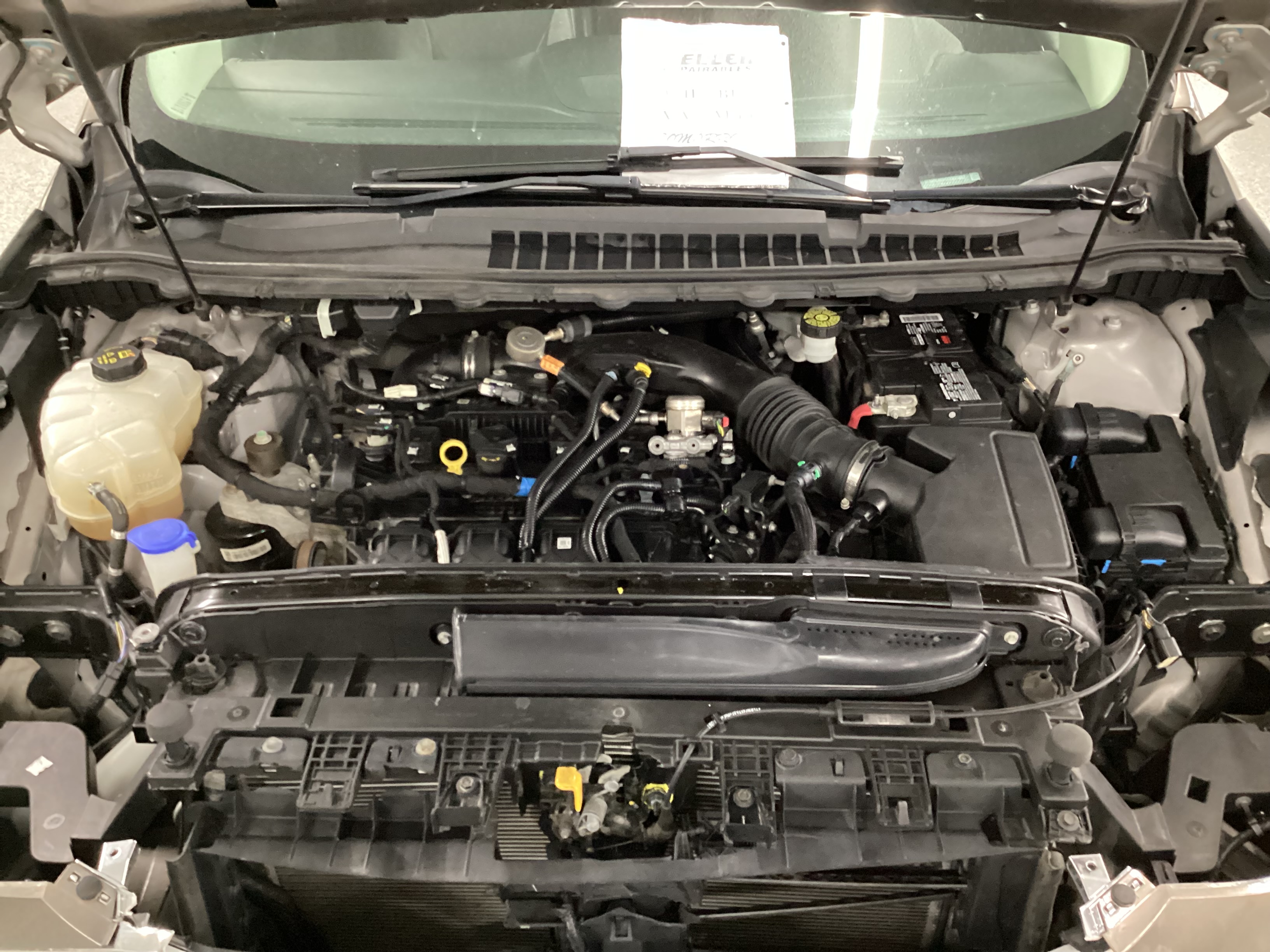 2019 FORD Edge Titanium AWD - Image 6