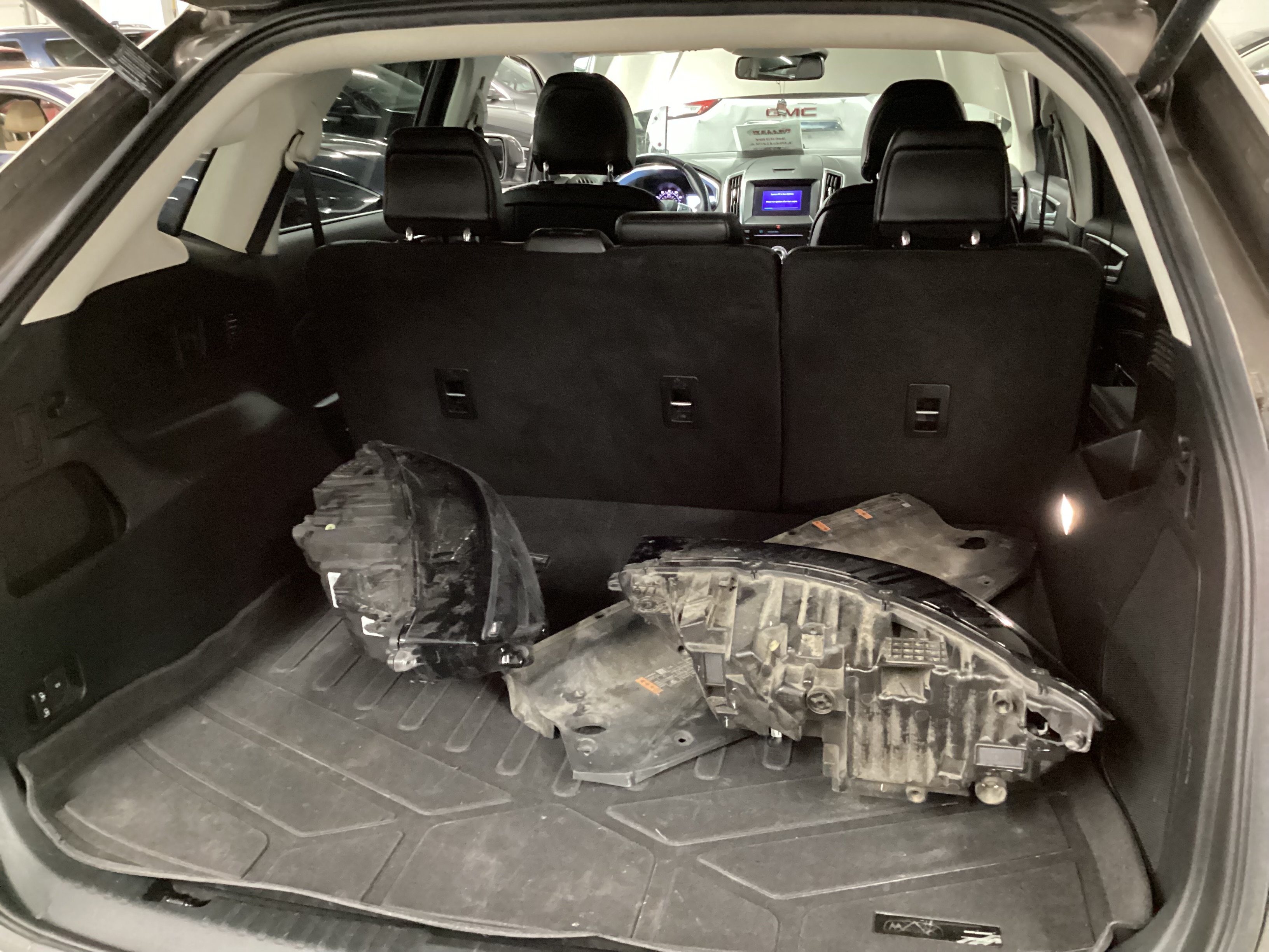 2019 FORD Edge Titanium AWD - Image 9