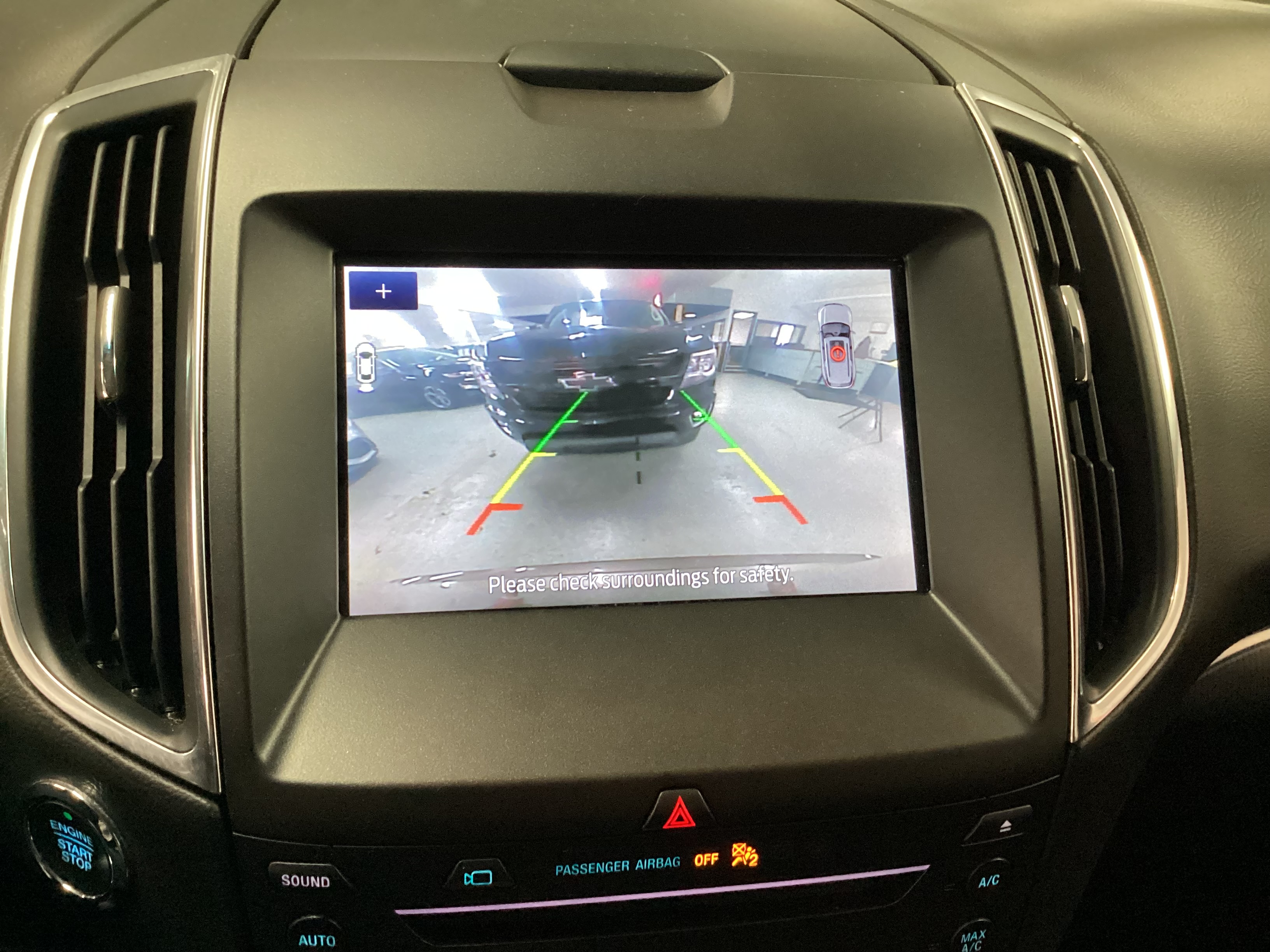 2019 FORD Edge Titanium AWD - Image 15