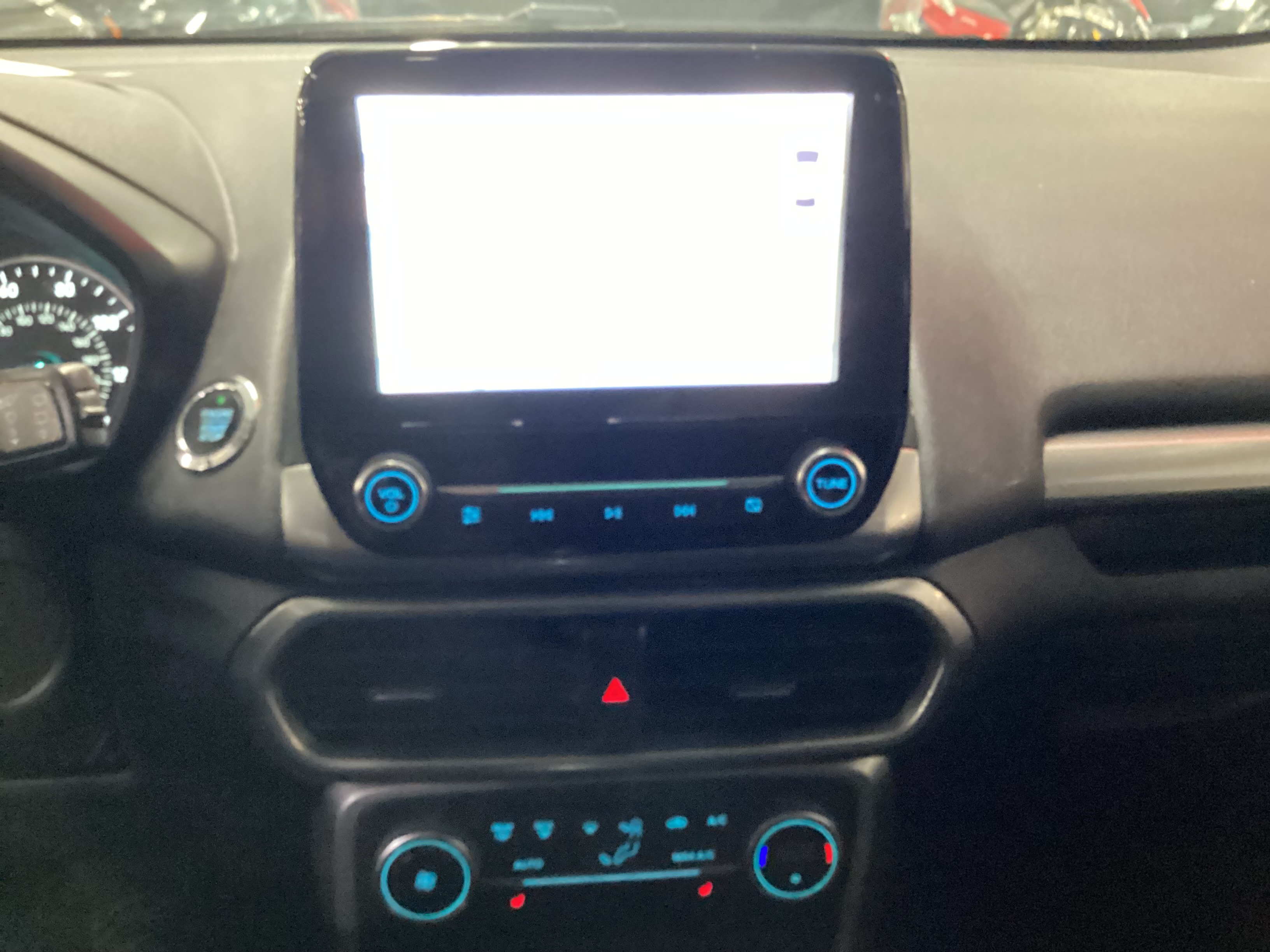 2018 FORD Ecosport SE - Image 14