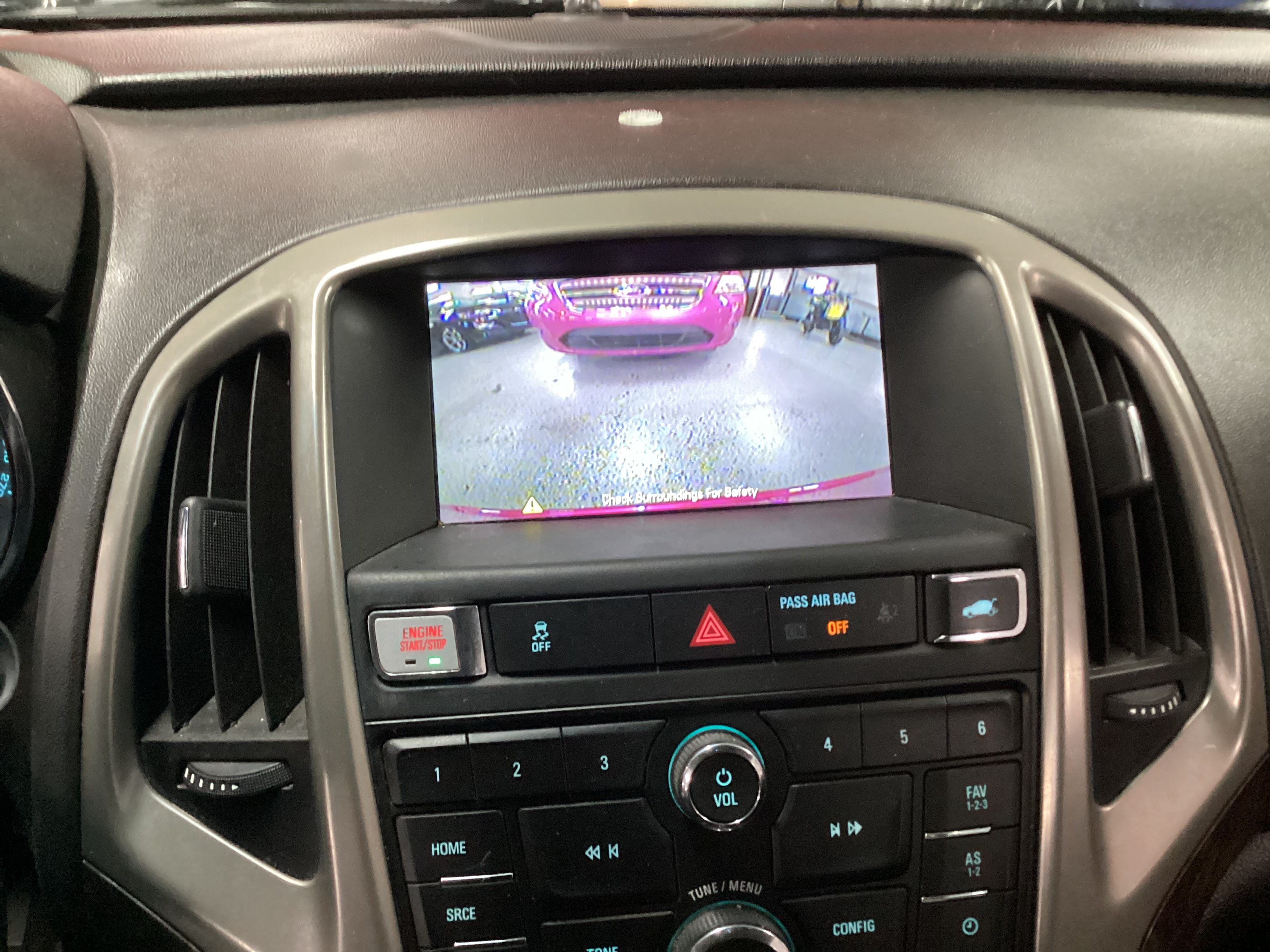 2013 BUICK Verano - Image 12