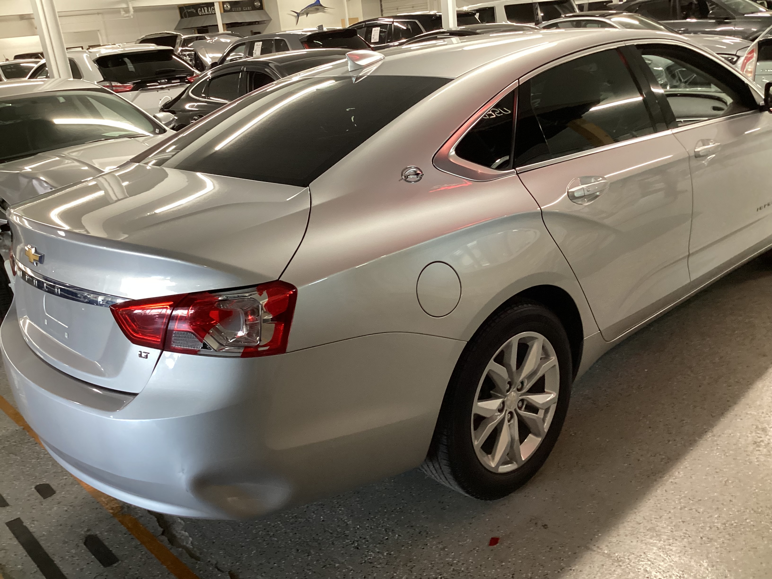 2019 CHEVROLET Impala LT - Image 3