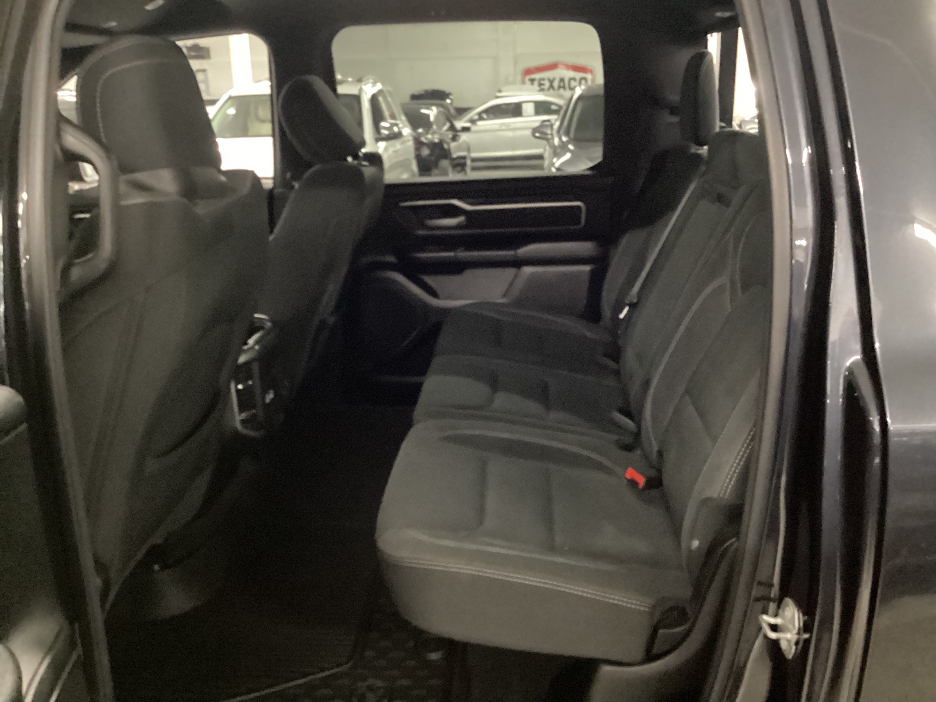 2021 RAM 1500 Big Horn Crew Cab 4WD - Image 11