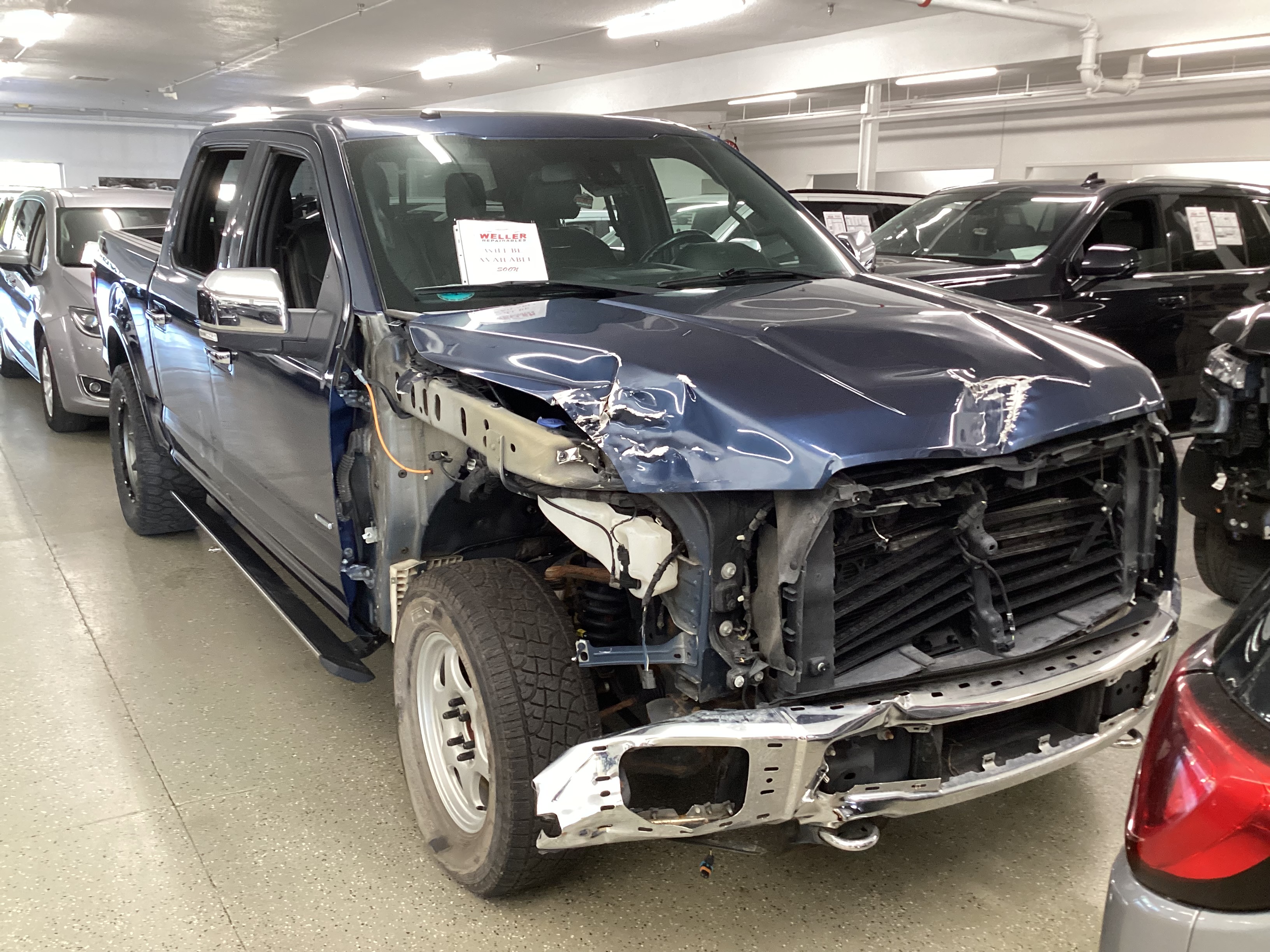 2017 FORD F-150 SuperCrew Platinum 4WD - Image 4