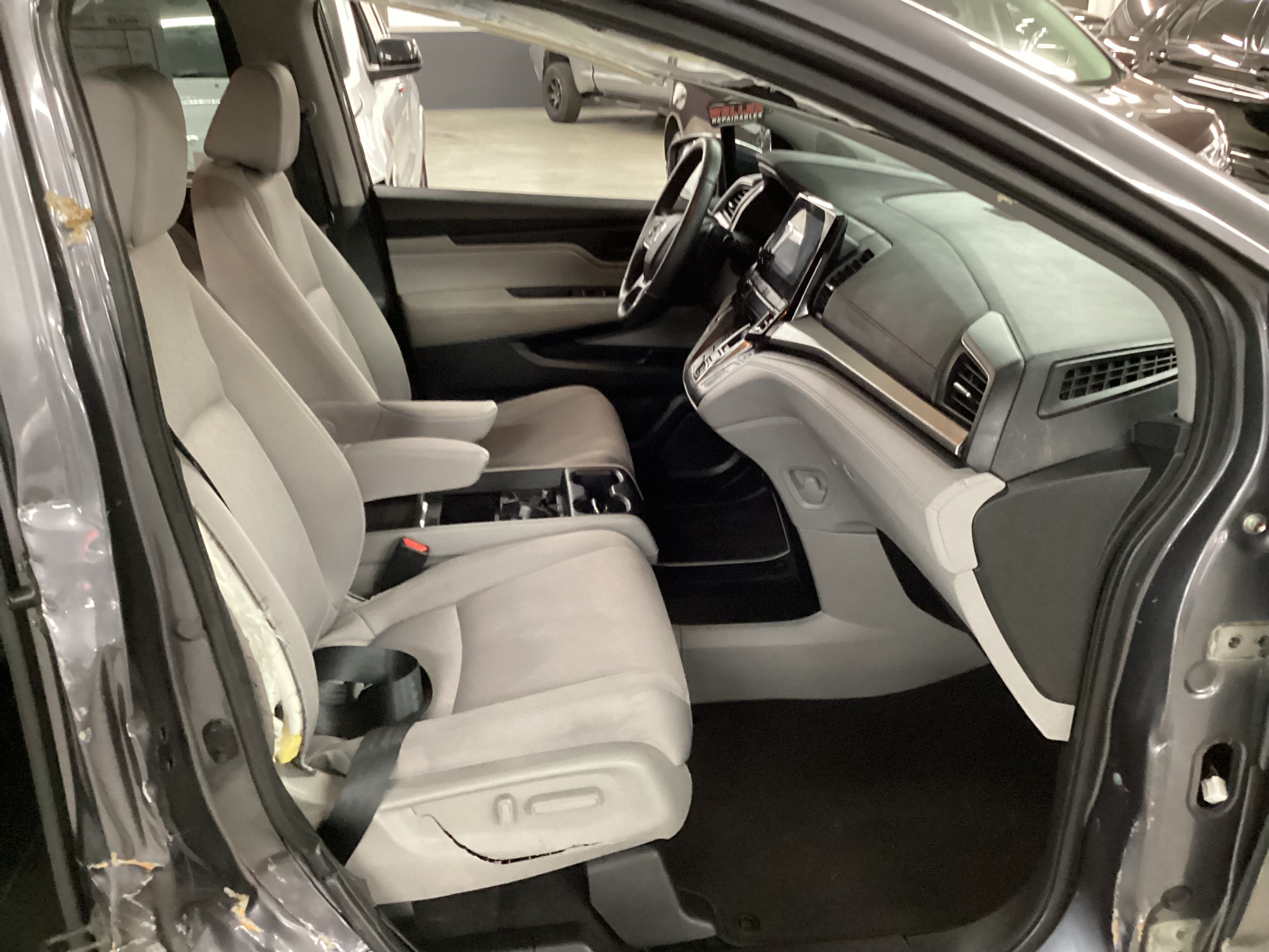 2018 HONDA Odyssey EX - Image 13