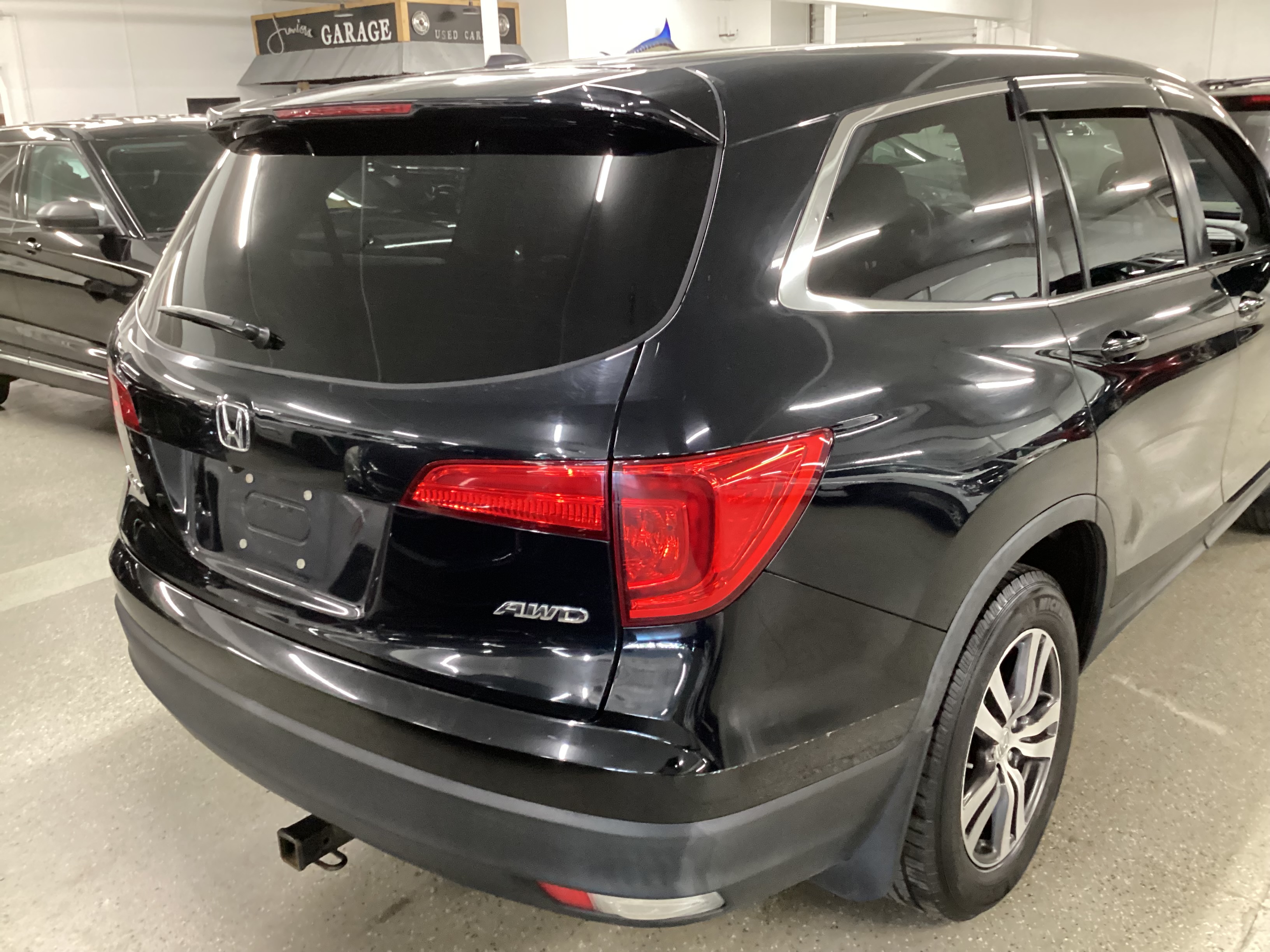 2016 HONDA Pilot EXL 4WD - Image 3