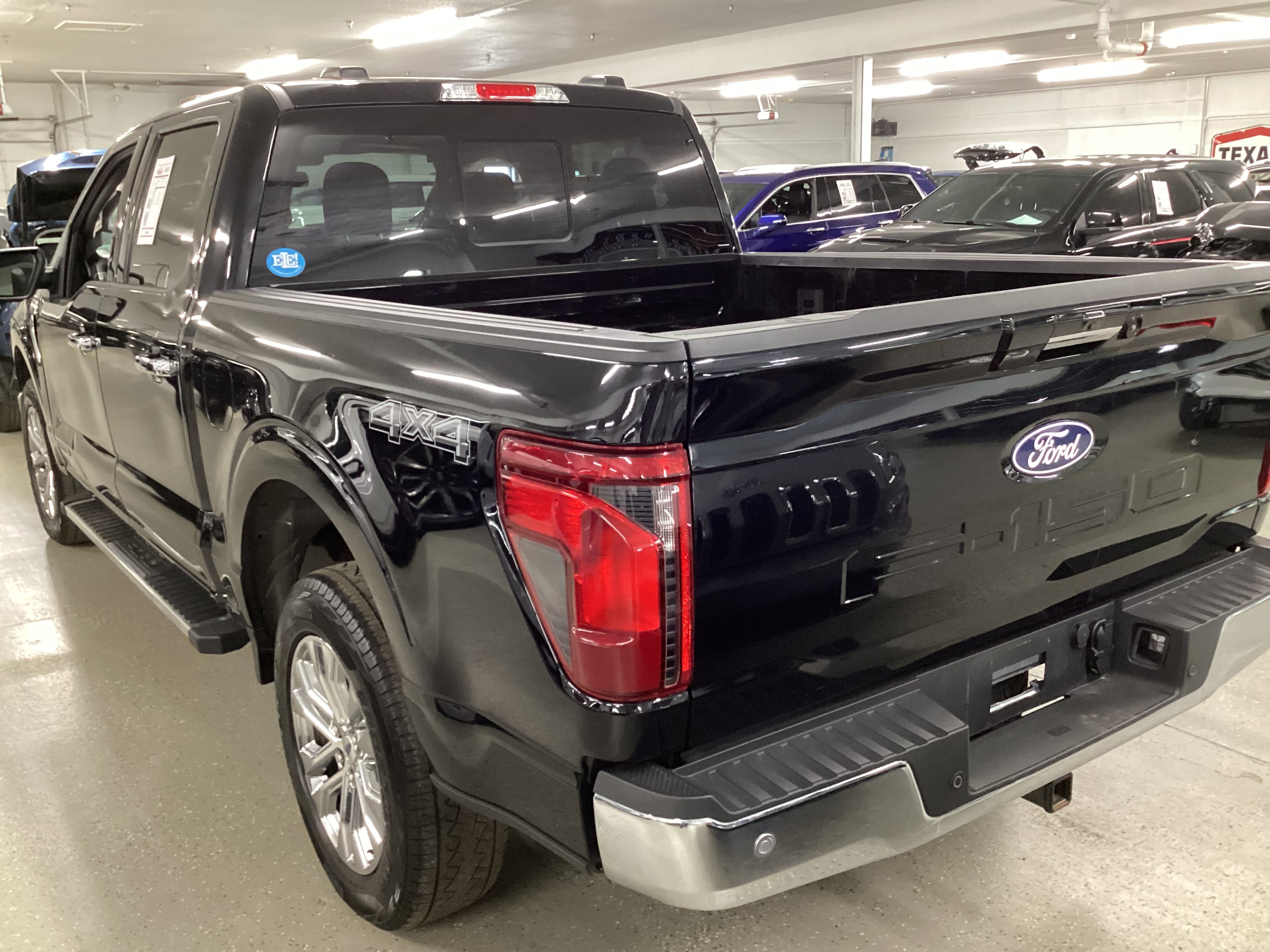 2024 FORD F-150 PowerBoost XLT SuperCrew 4WD - Image 2