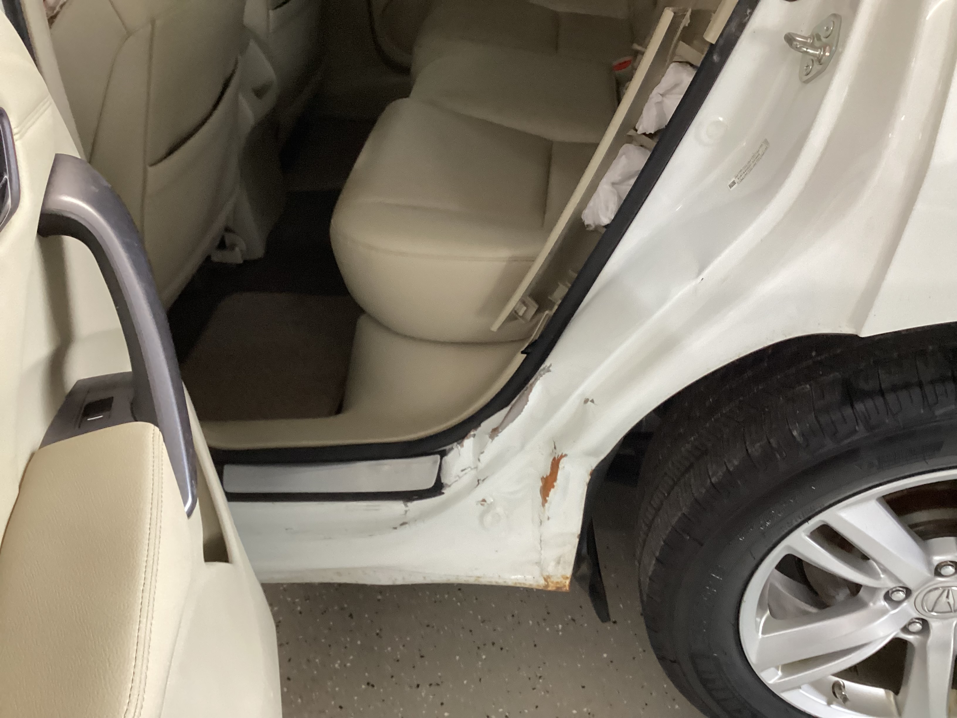 2015 ACURA RDX Tech Package AWD - Image 8