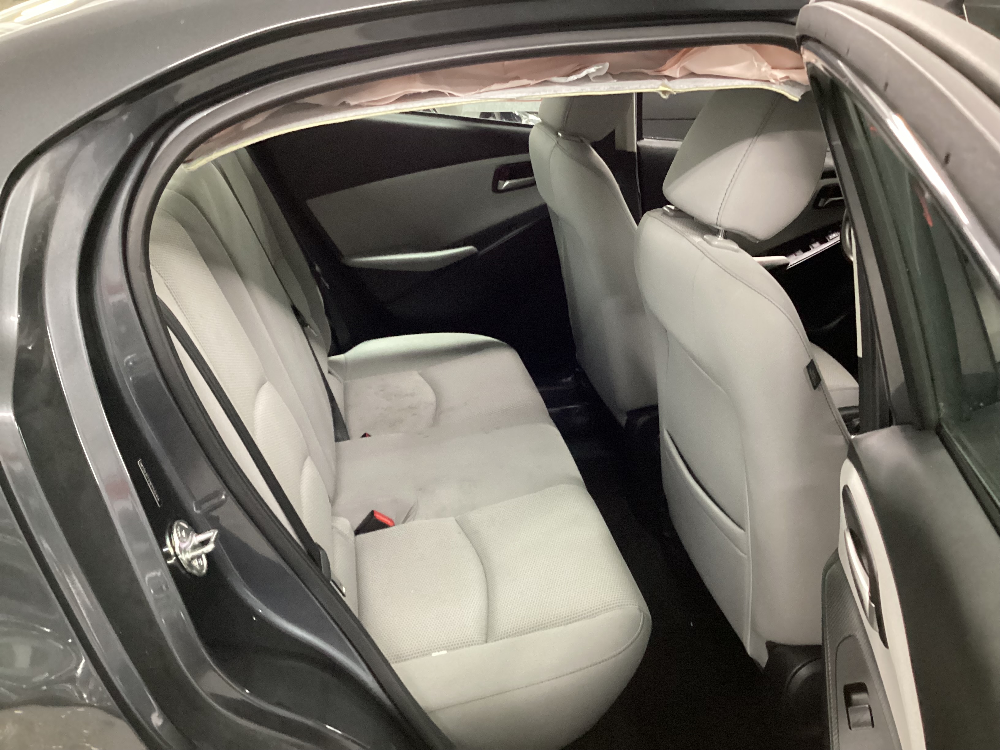 2019 TOYOTA Yaris LE - Image 8