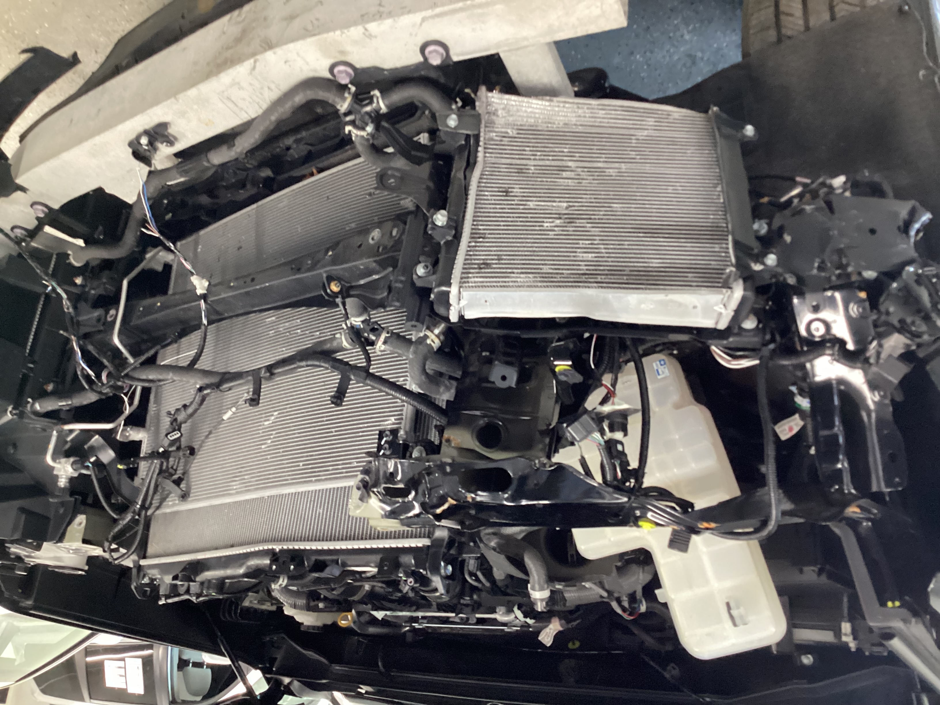 2025 TOYOTA Tundra SR5 CrewMax - Image 6