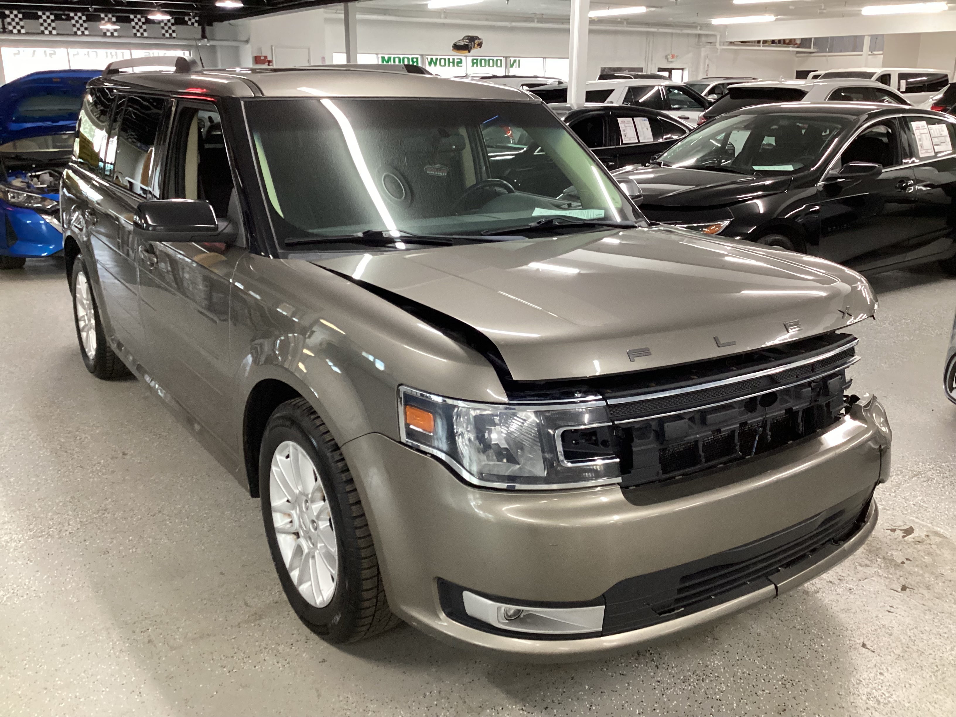 2013 FORD Flex SEL AWD - Image 4