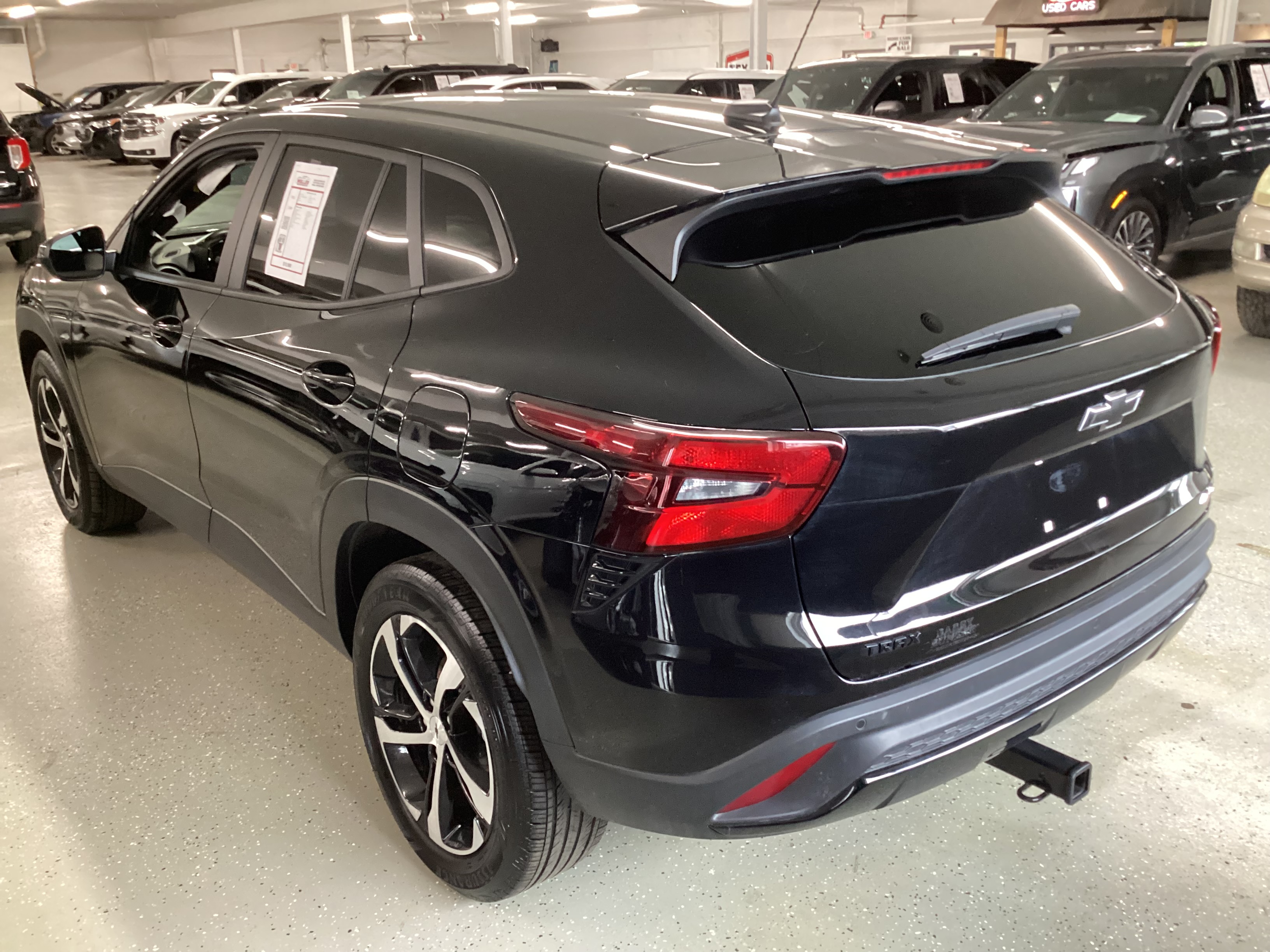 2025 CHEVROLET Trax RS - Image 2