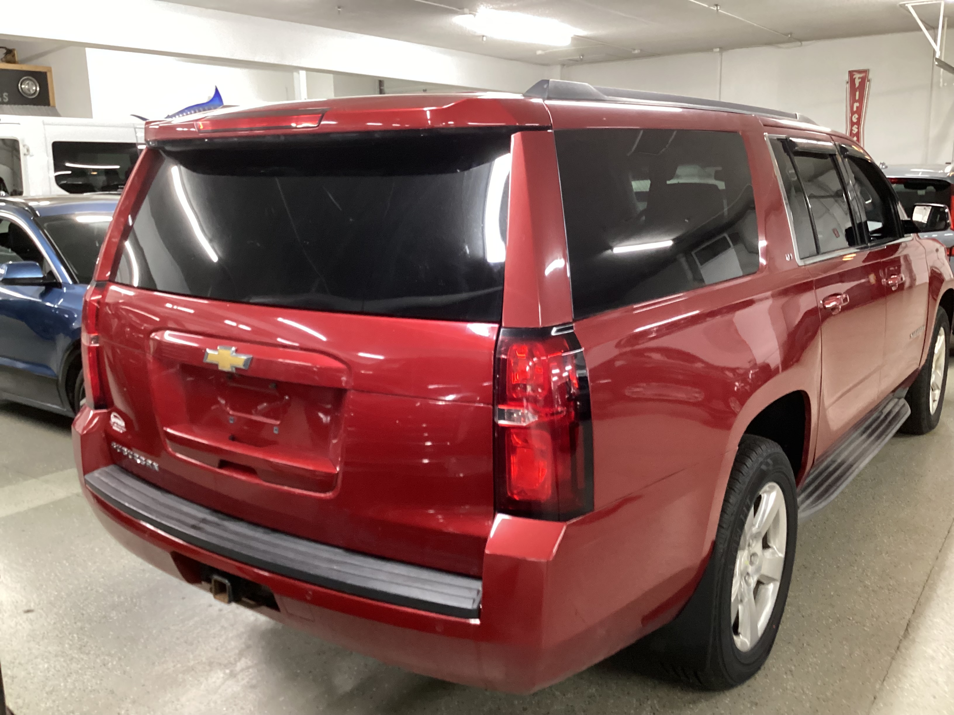 2015 CHEVROLET Suburban LT 4WD - Image 3