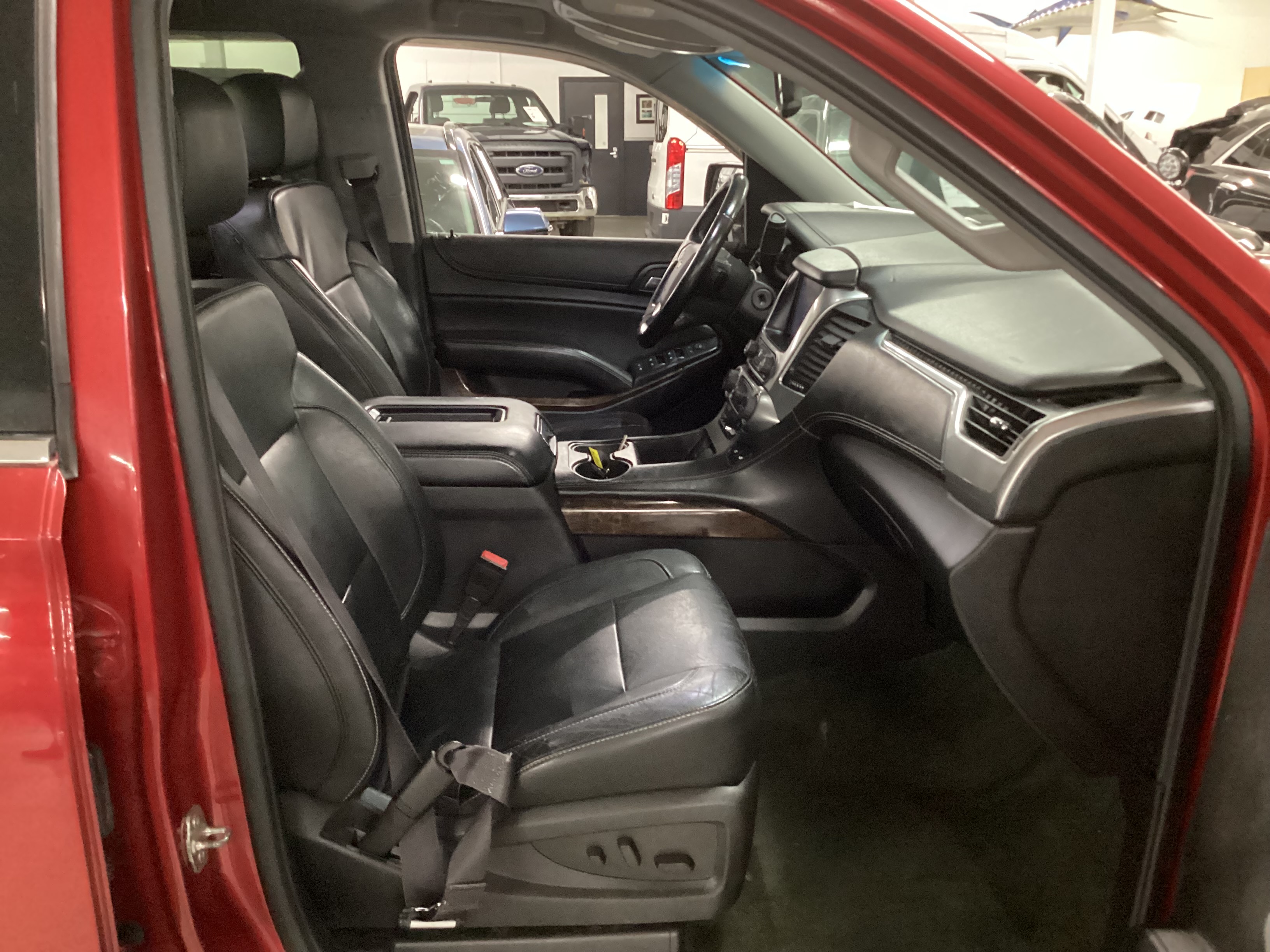 2015 CHEVROLET Suburban LT 4WD - Image 13