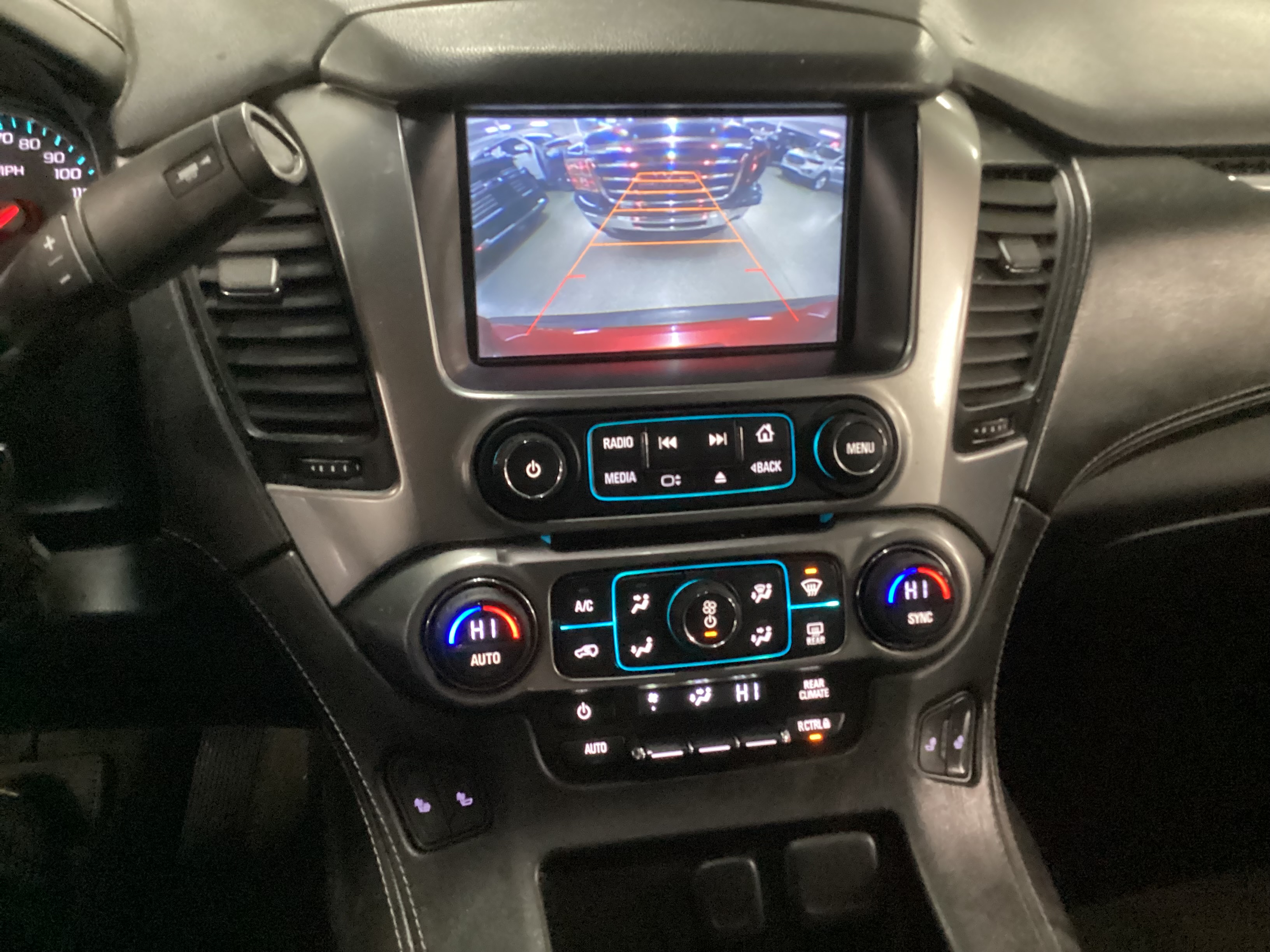 2015 CHEVROLET Suburban LT 4WD - Image 16