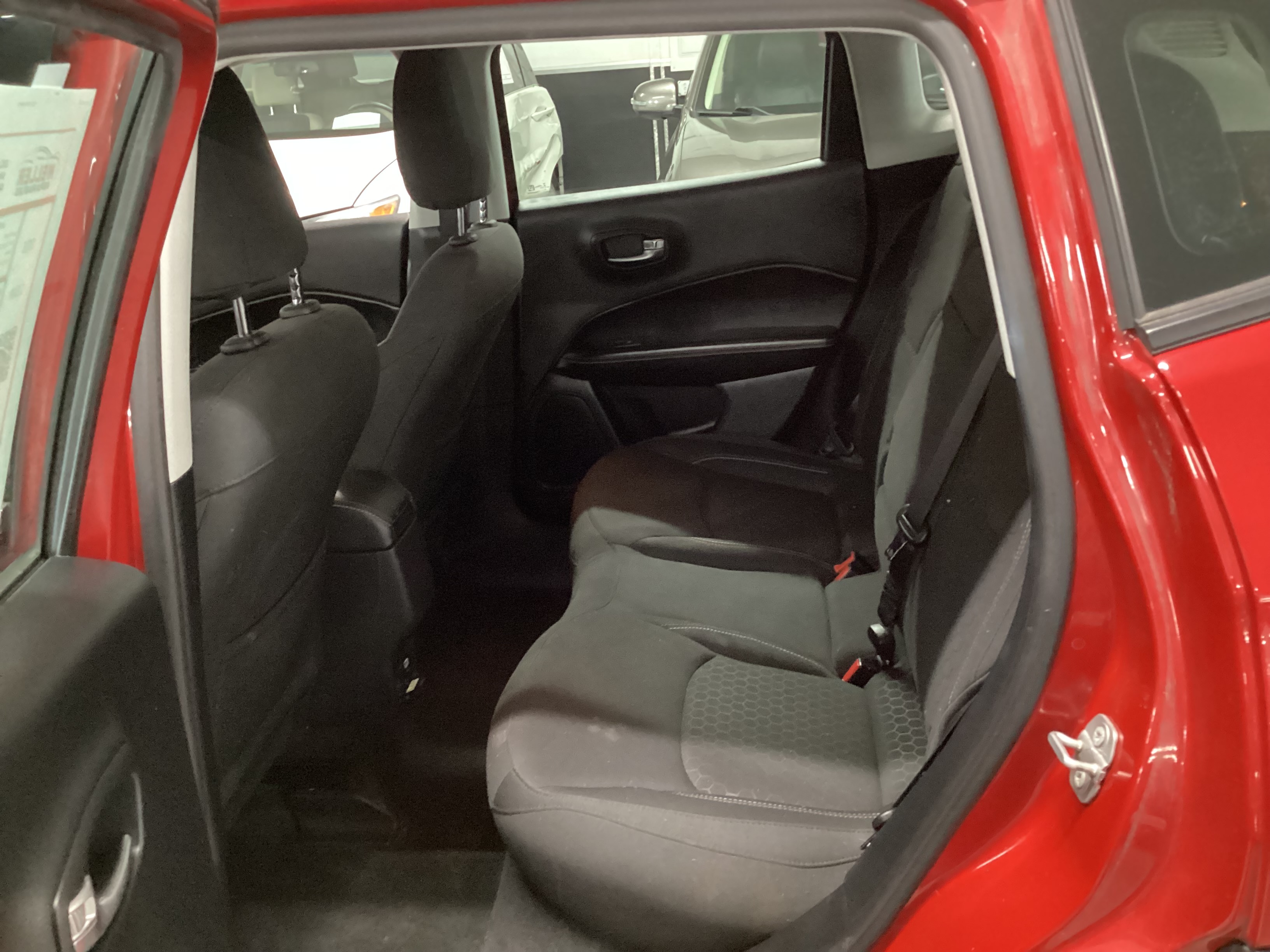 2019 JEEP Compass Sport 4WD - Image 9