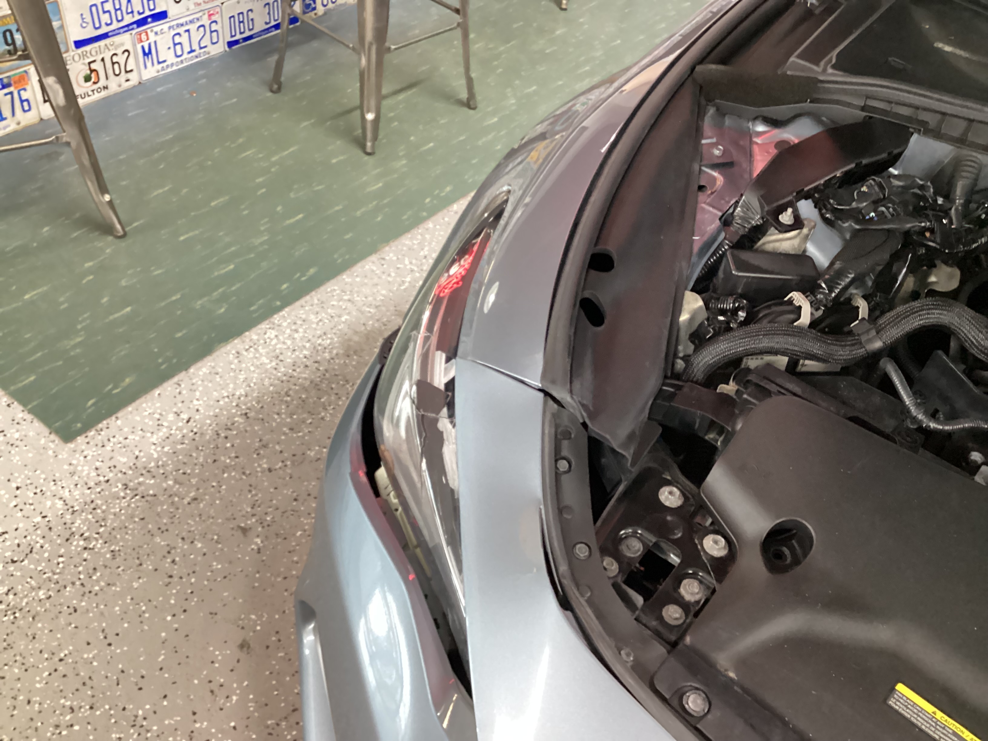 2017 INFINITI Q60 Premium AWD - Image 12