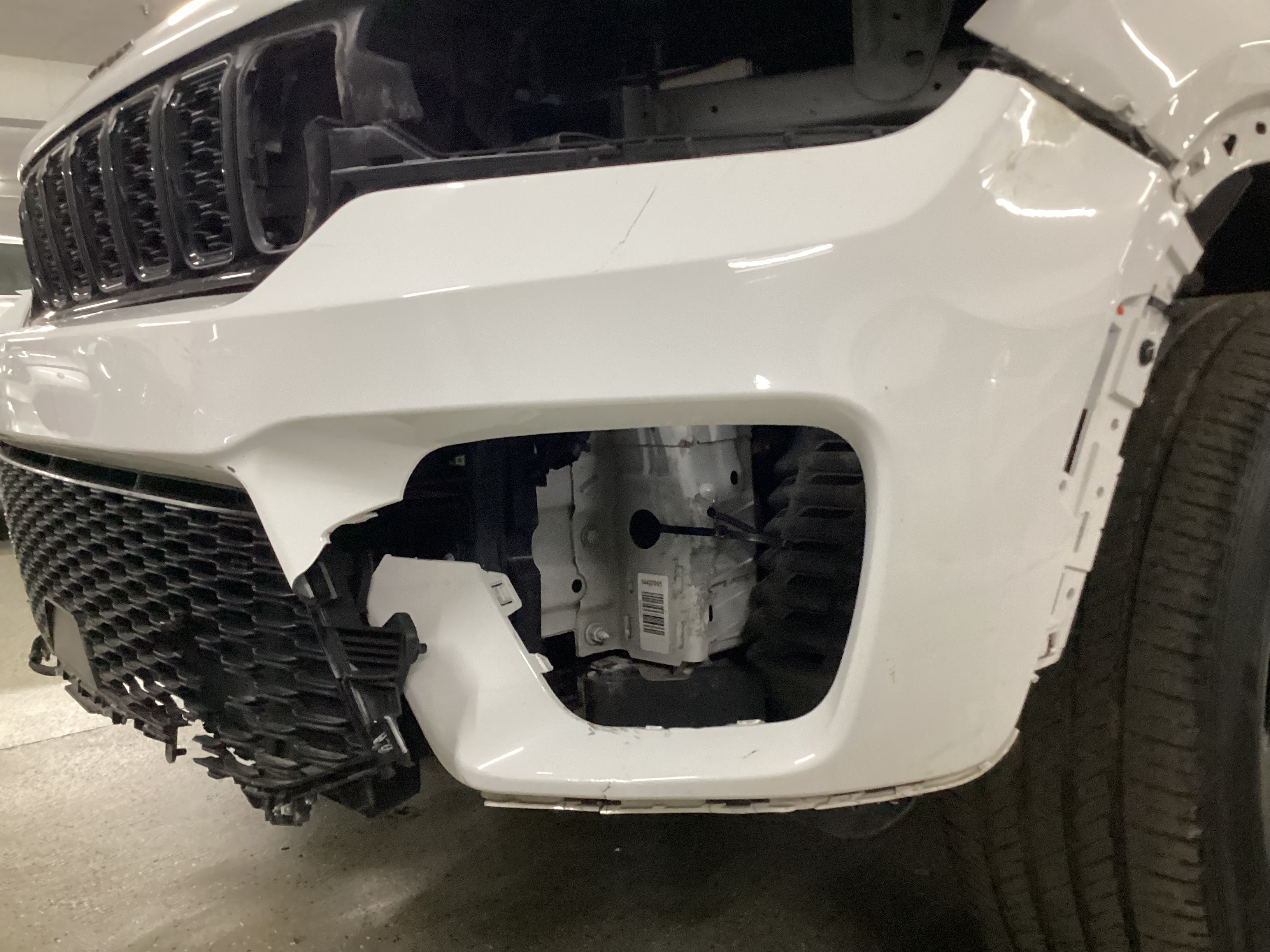 2024 JEEP Grand Cherokee Altitude X 4WD - Image 10