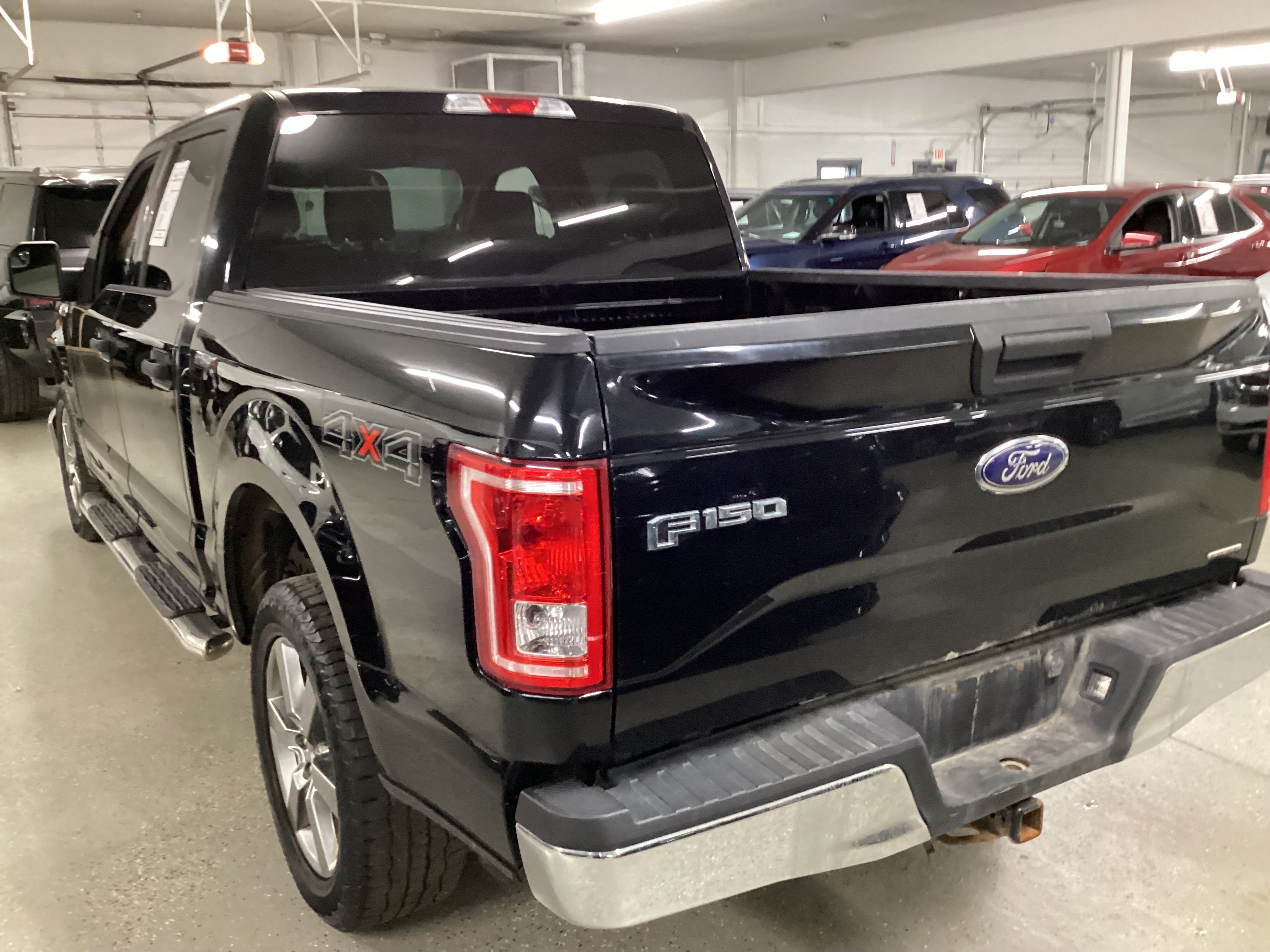 2016 FORD F-150 XLT 4WD SuperCrew - Image 2