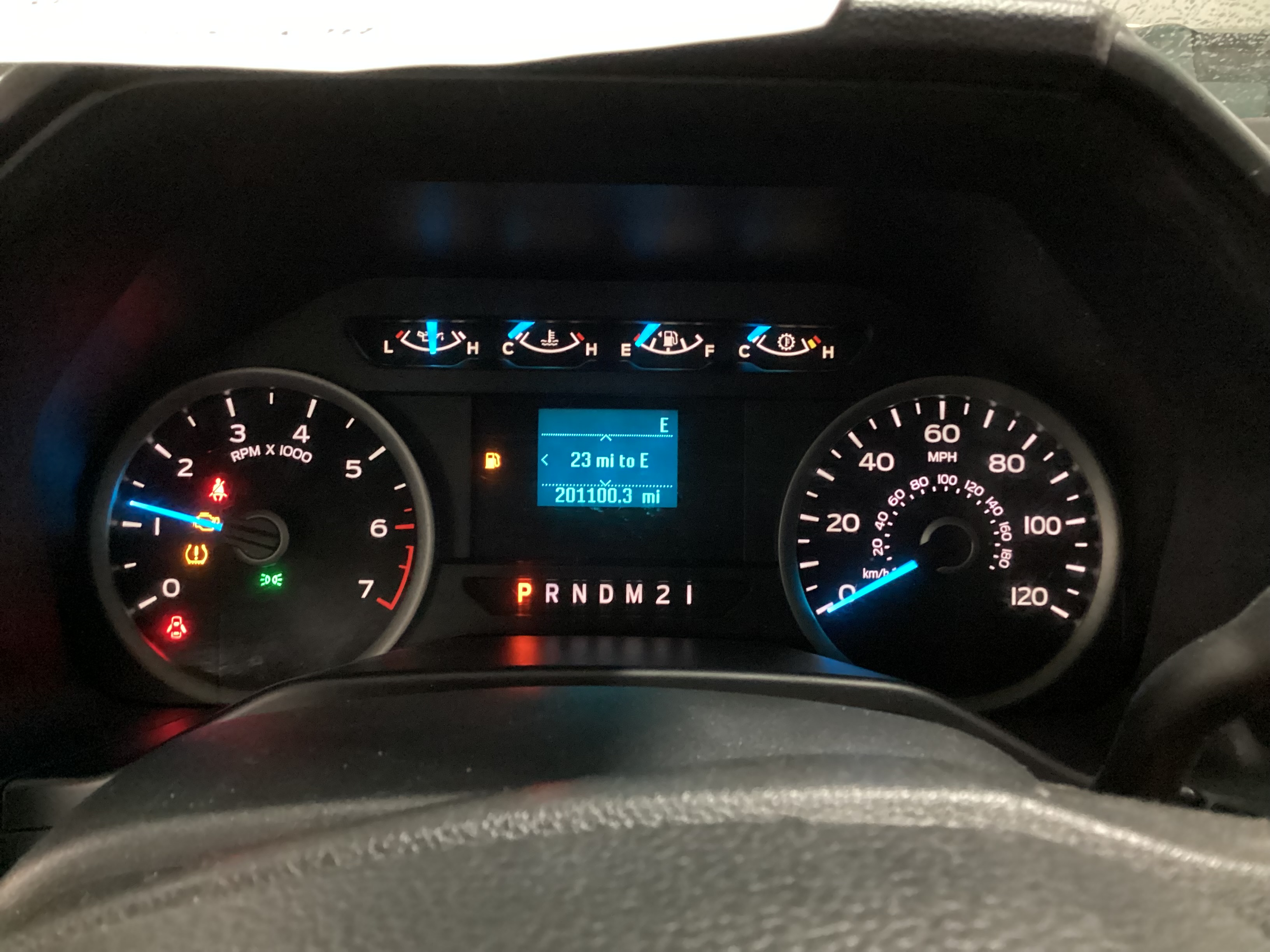 2016 FORD F-150 XLT 4WD SuperCrew - Image 12