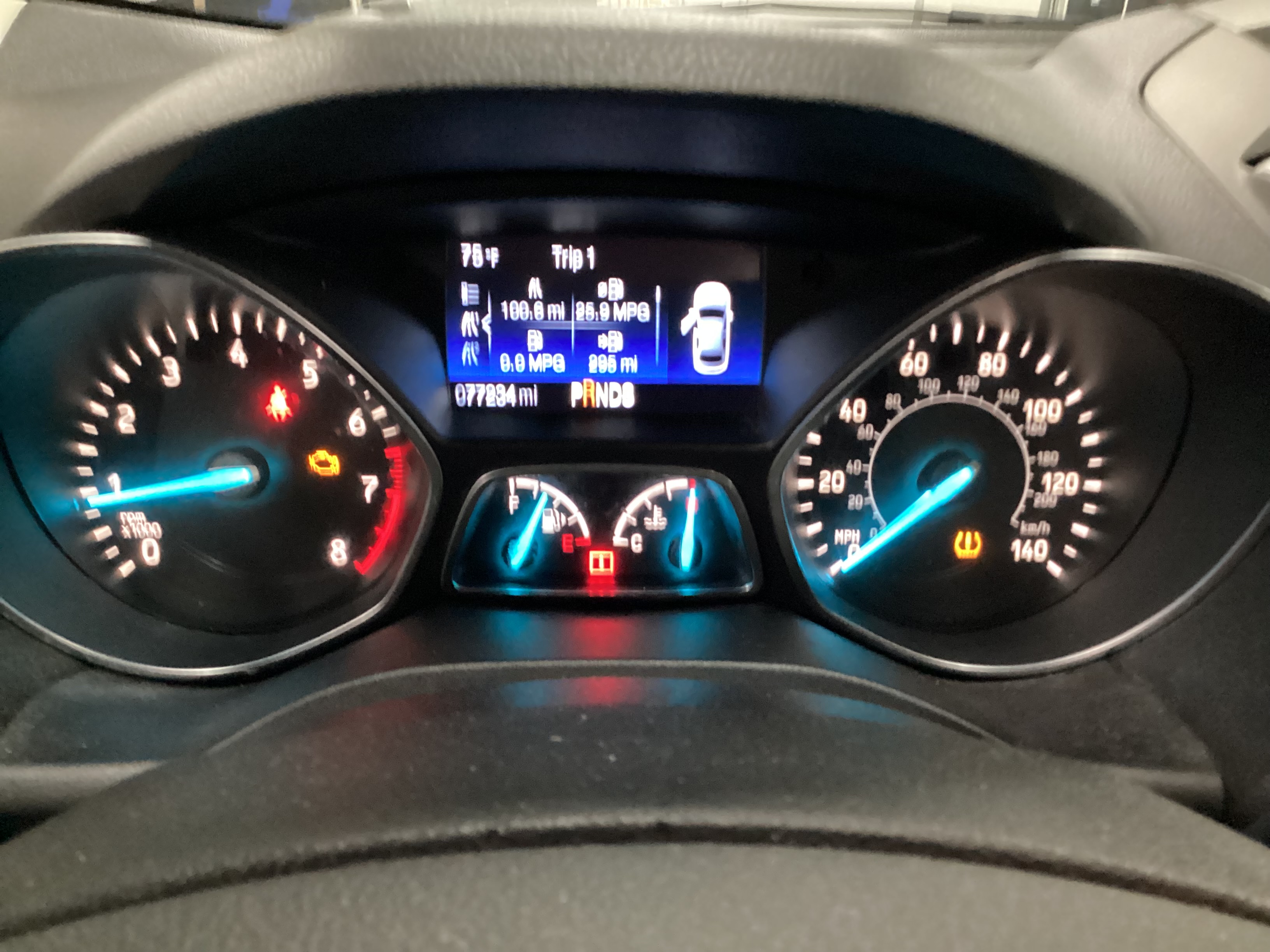 2017 FORD Escape SE - Image 12