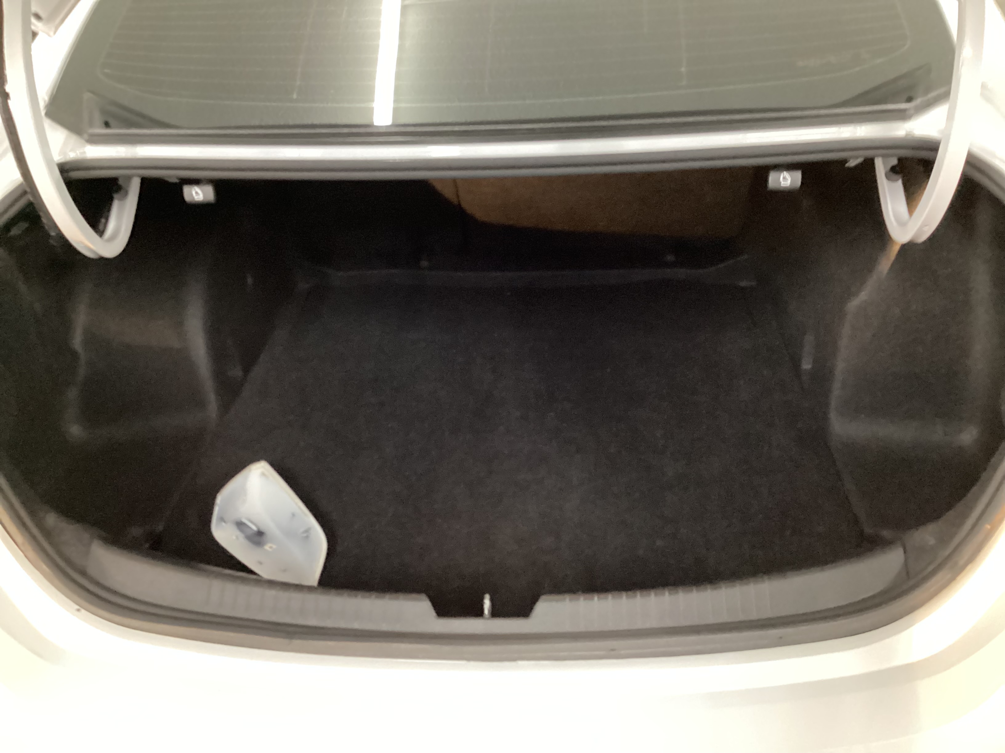 2020 CHEVROLET Malibu LT - Image 8