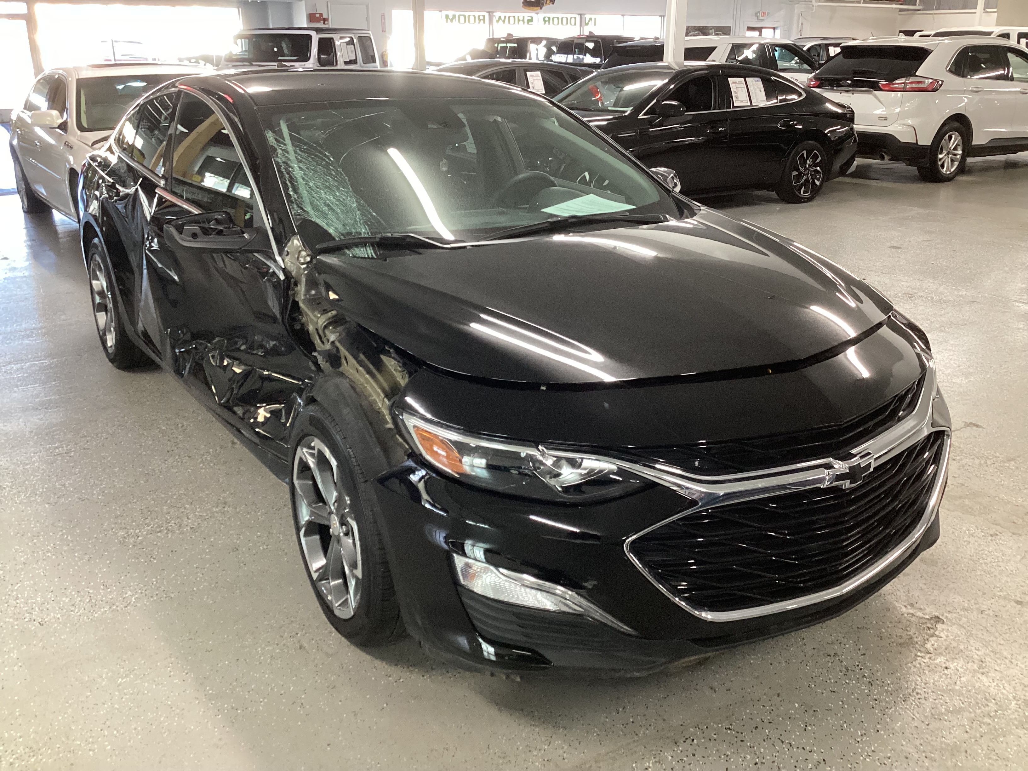 2025 CHEVROLET Malibu RS - Image 4