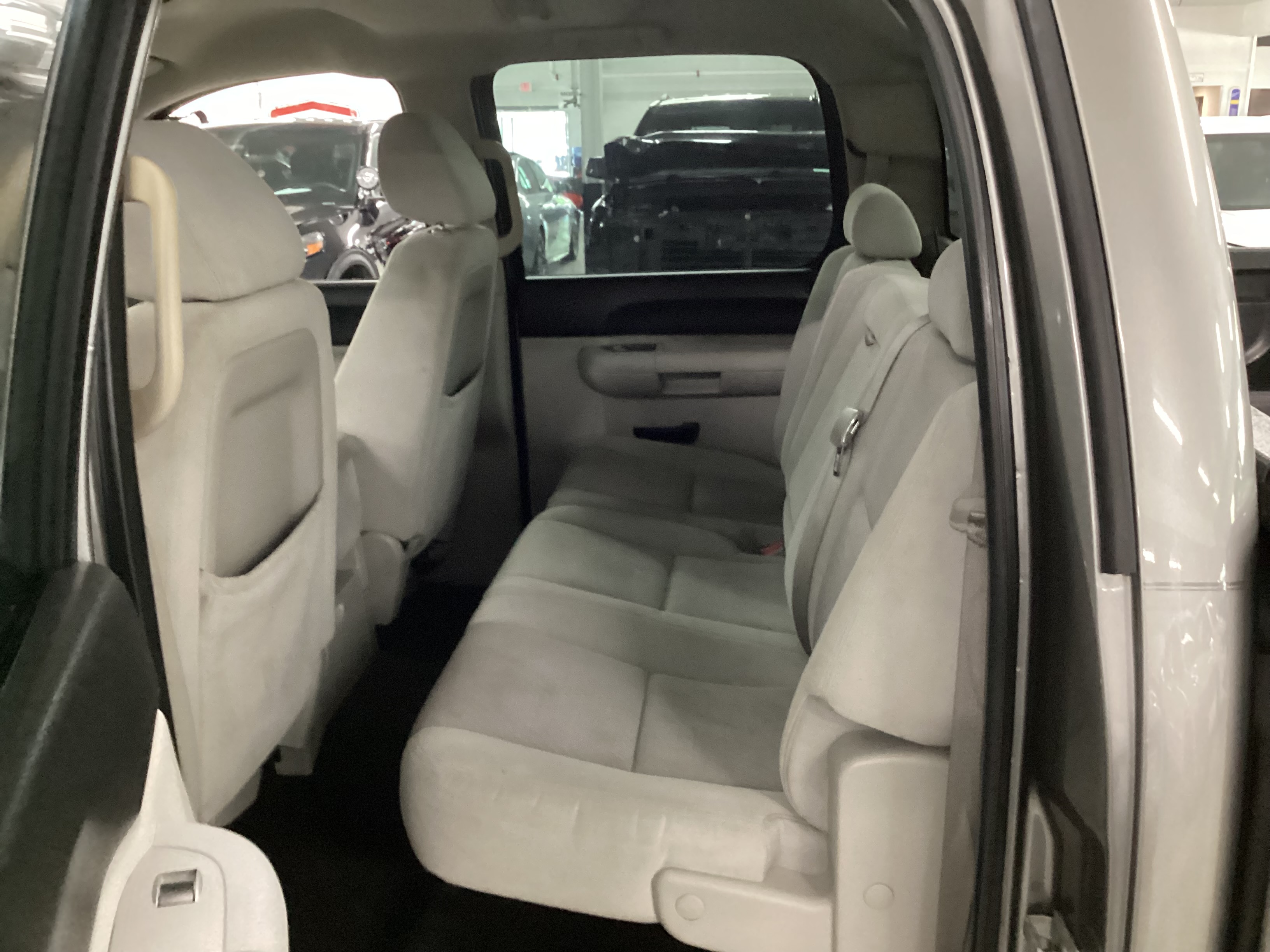 2009 CHEVROLET Silverado LT Crew Cab - Image 7