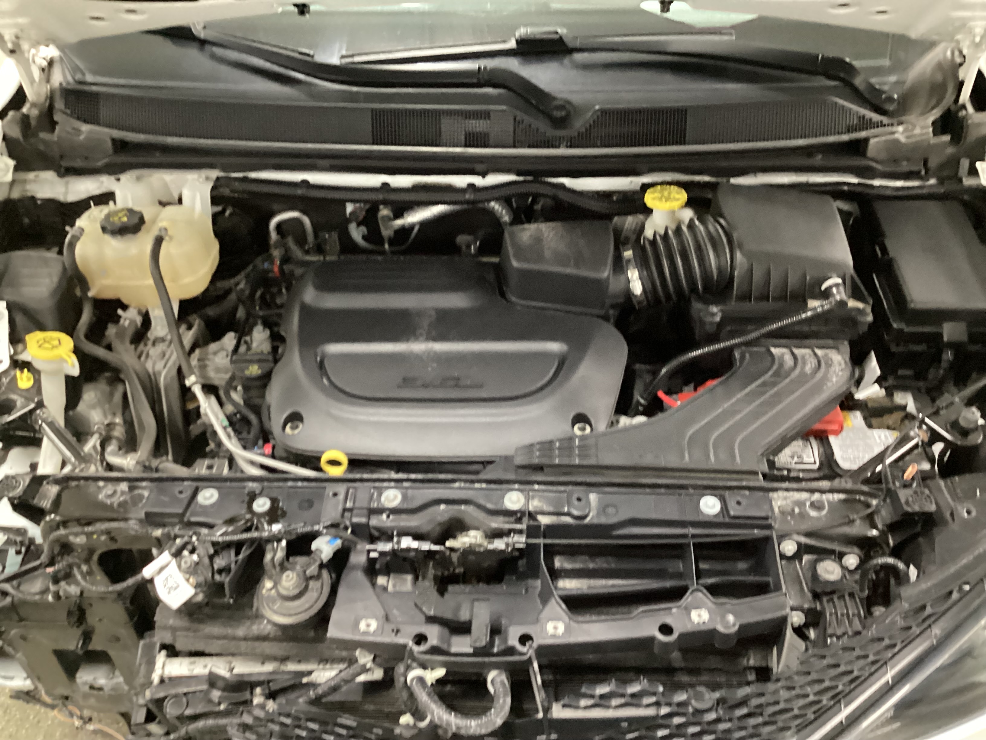 2022 CHRYSLER Voyager LX Handicap Van - Image 6