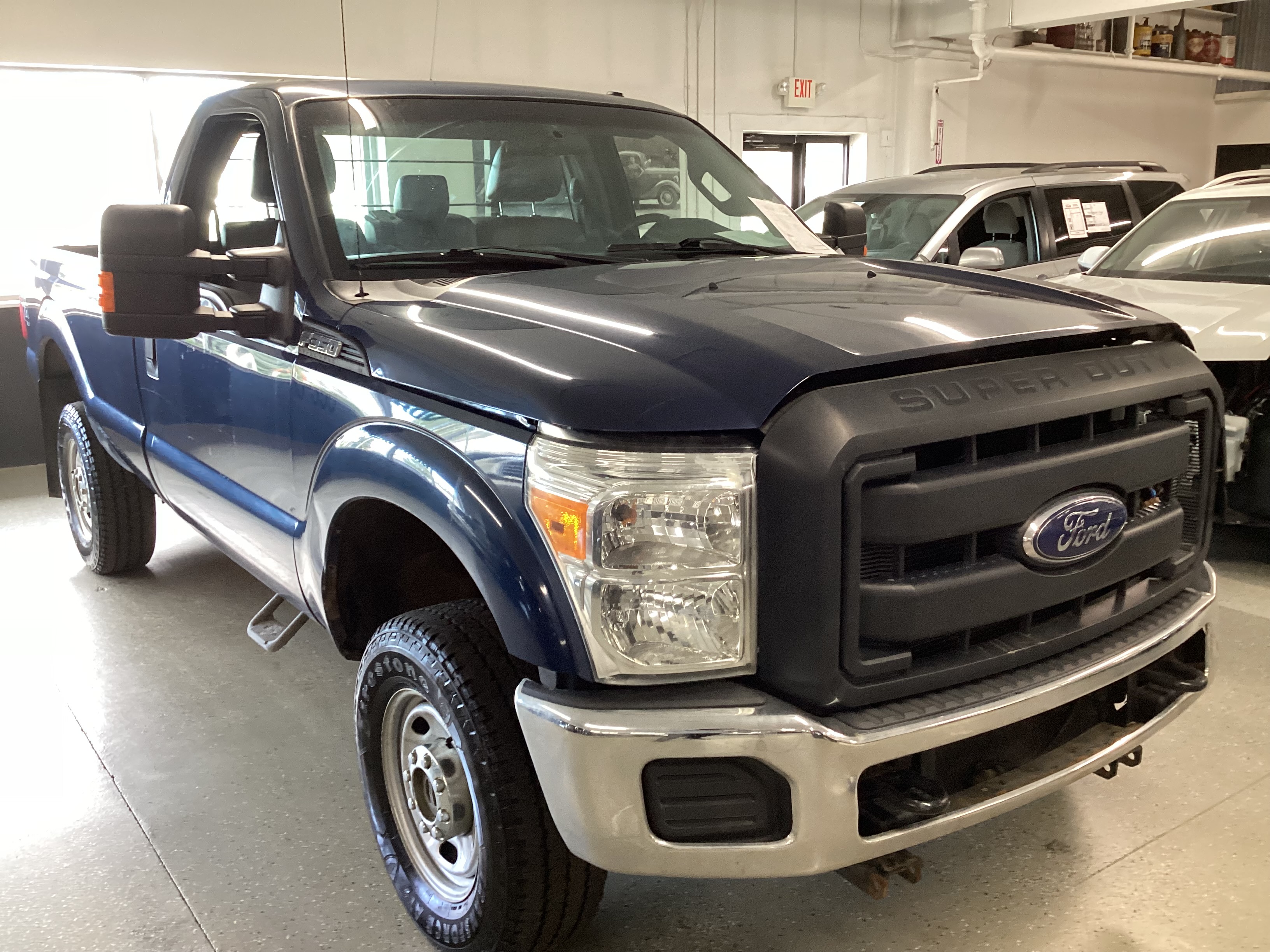 2013 FORD F-350 XL 4WD - Image 4