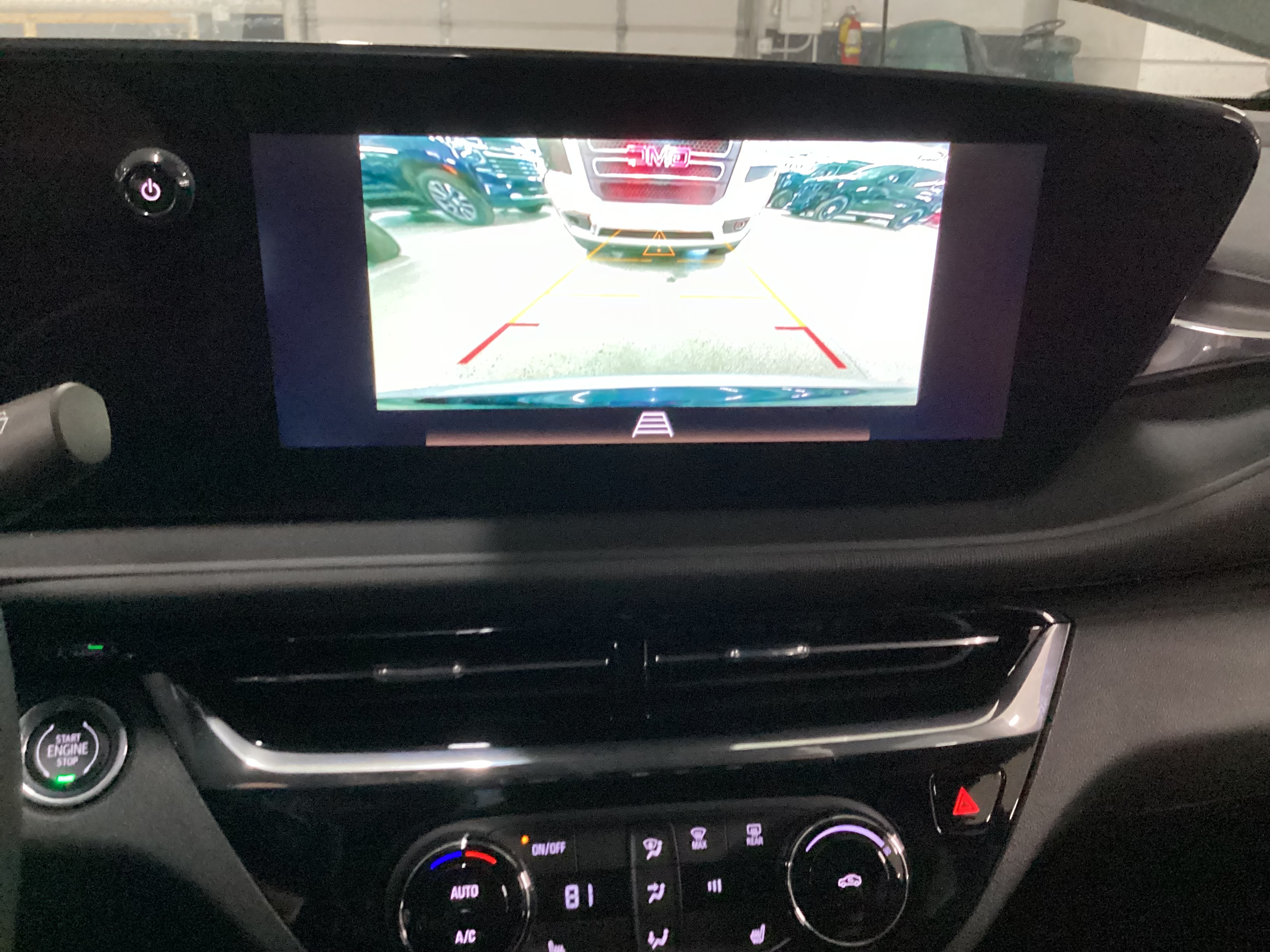 2025 BUICK Envista Sport Touring - Image 15