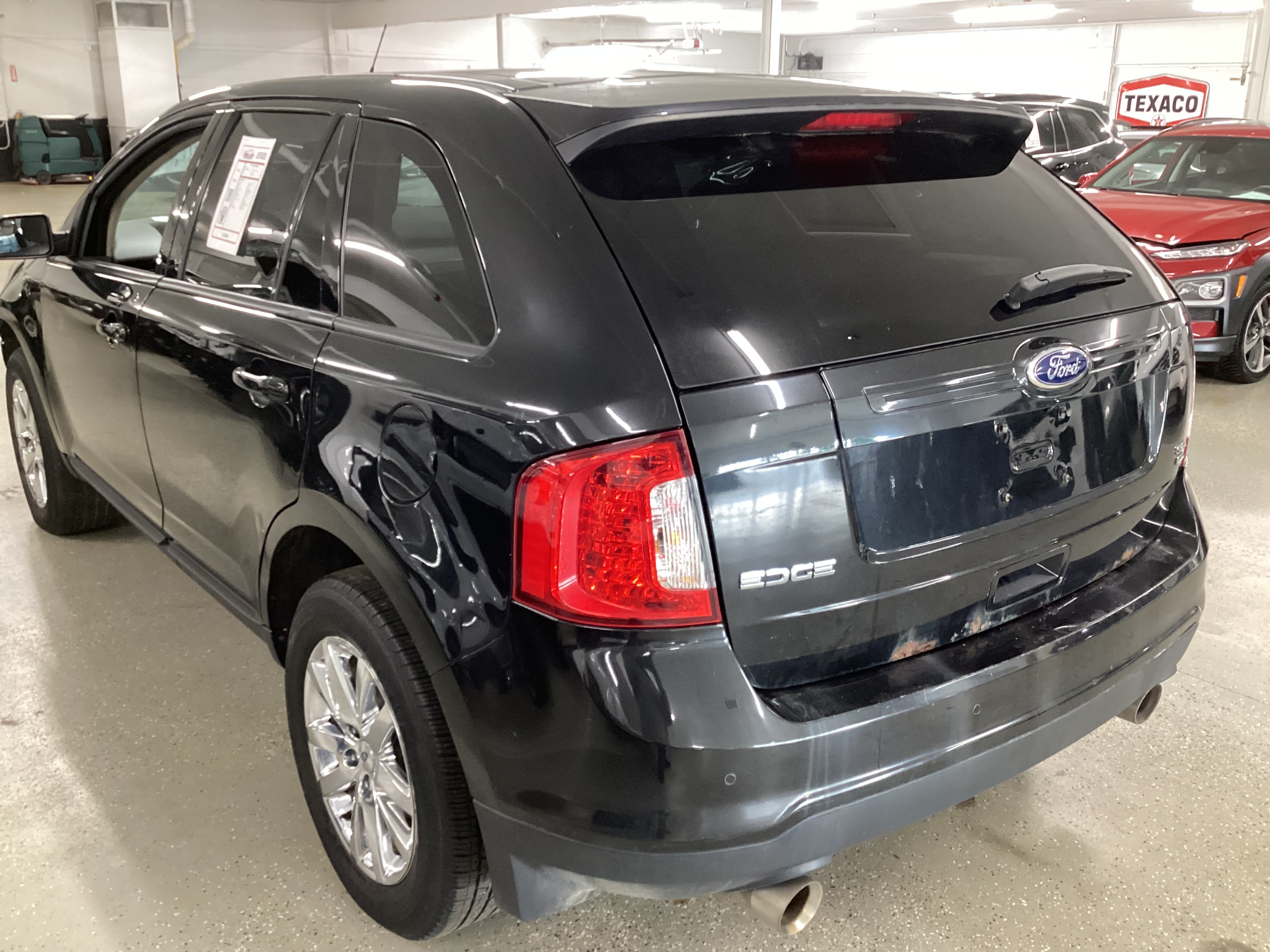 2013 FORD Edge SEL AWD - Image 2