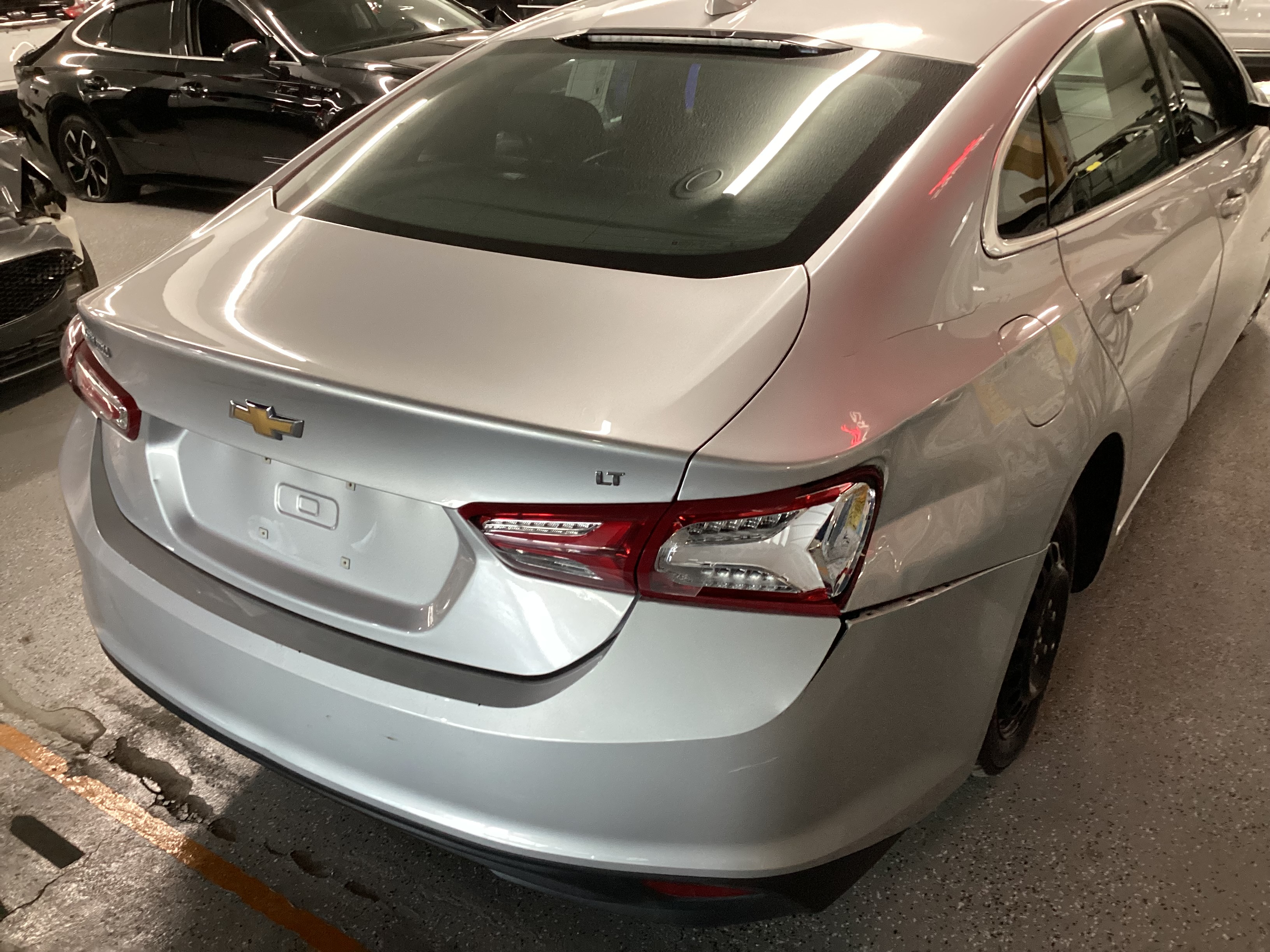 2022 CHEVROLET Malibu LT - Image 3