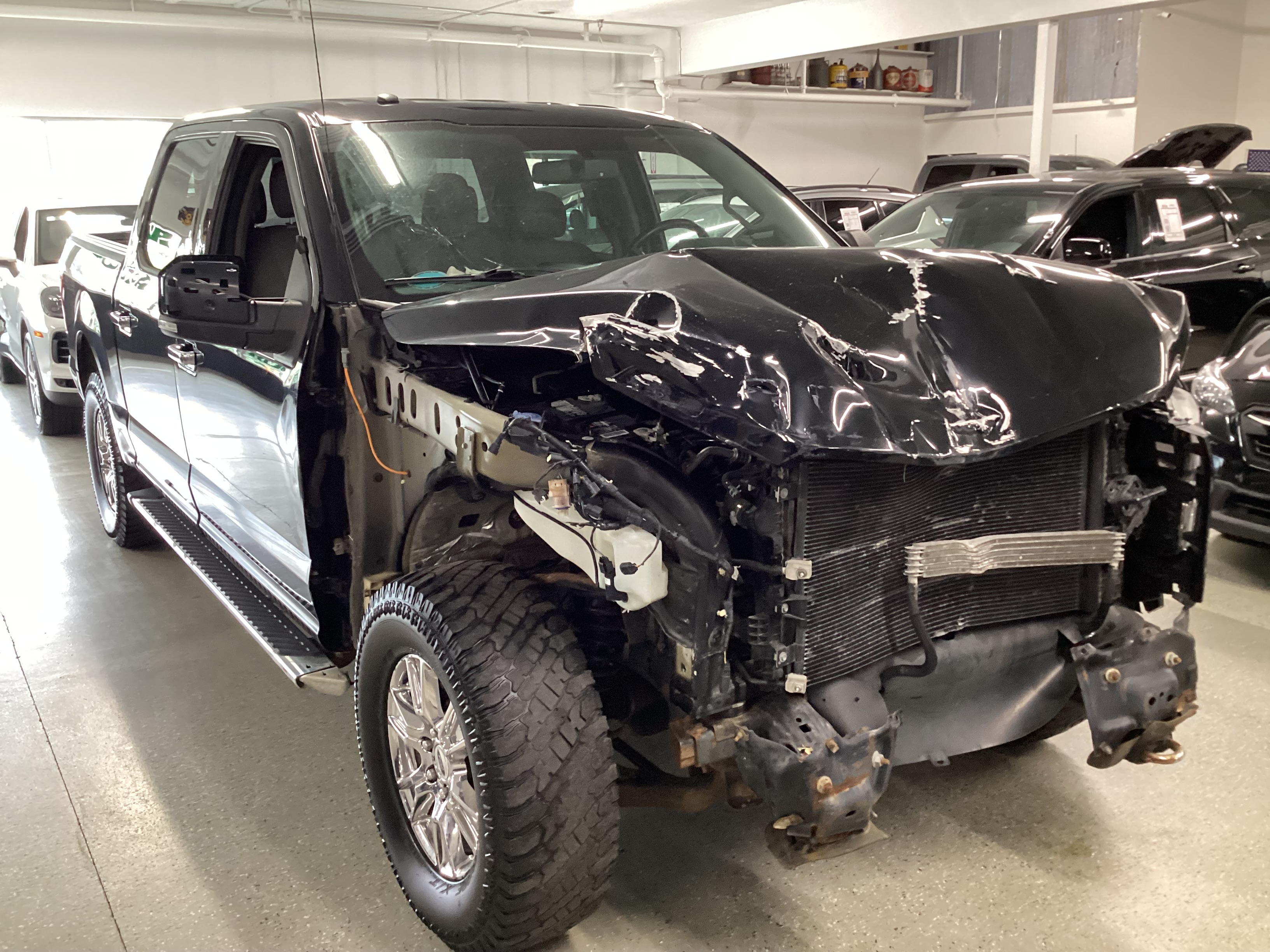 2017 FORD F-150 SuperCrew XLT 4WD - Image 4
