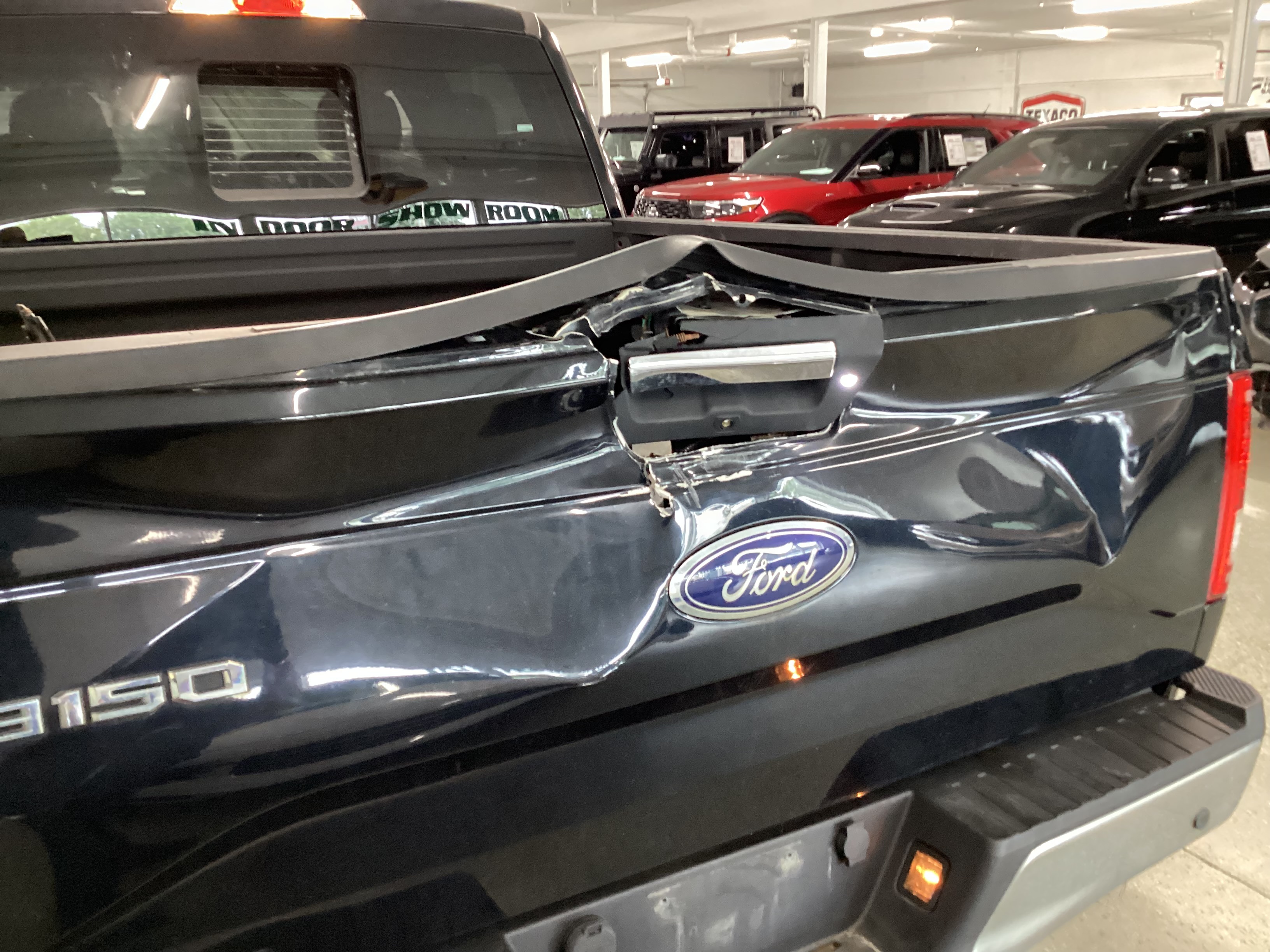 2017 FORD F-150 SuperCrew XLT 4WD - Image 9