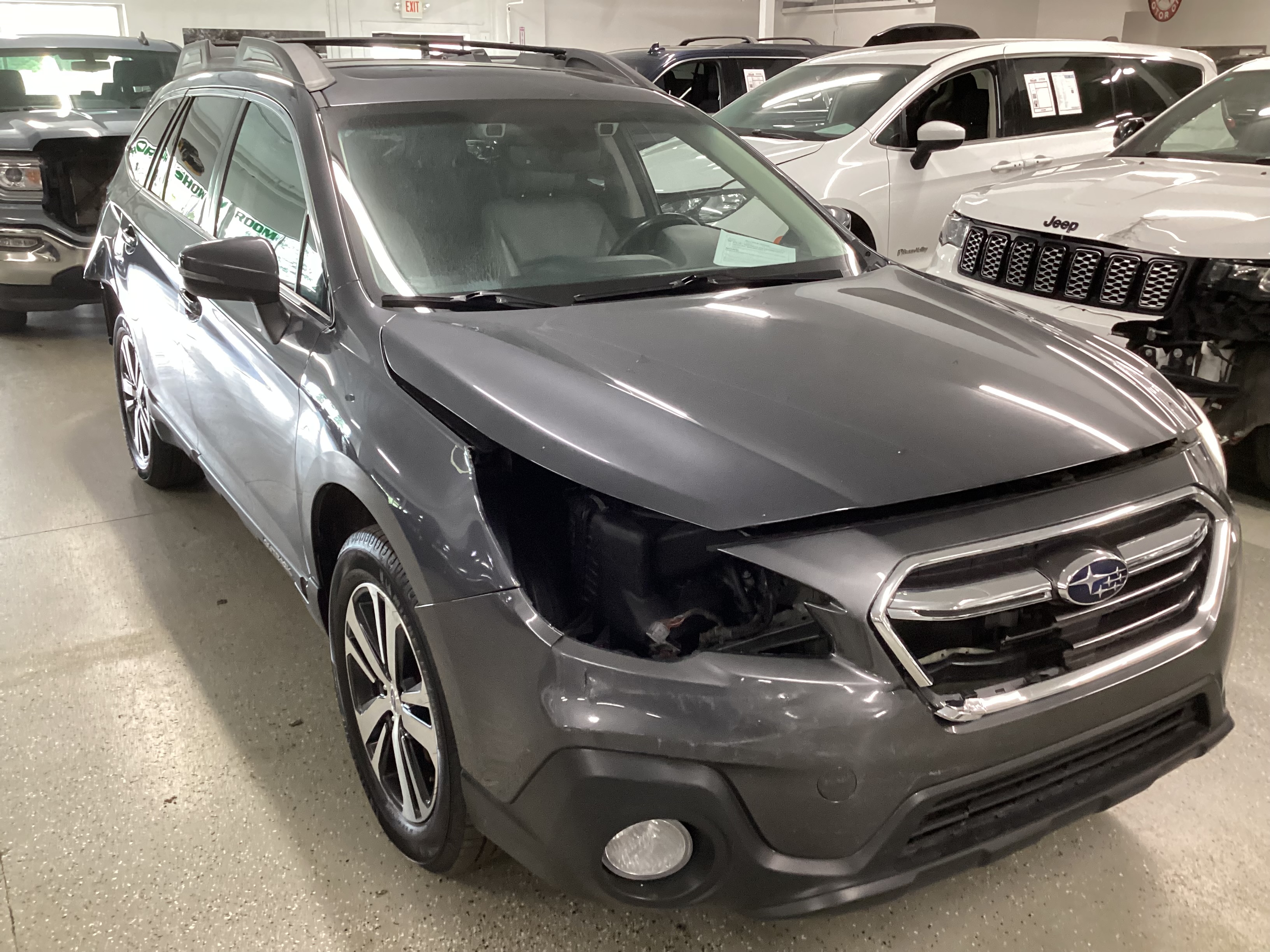 2019 SUBARU Outback Limited AWD - Image 4