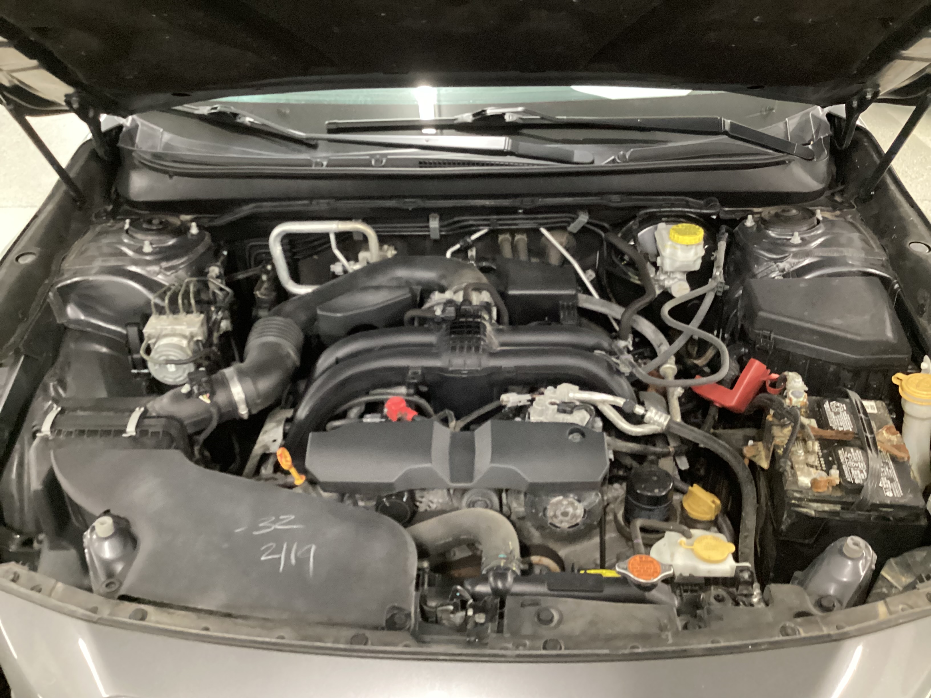 2019 SUBARU Outback Limited AWD - Image 6