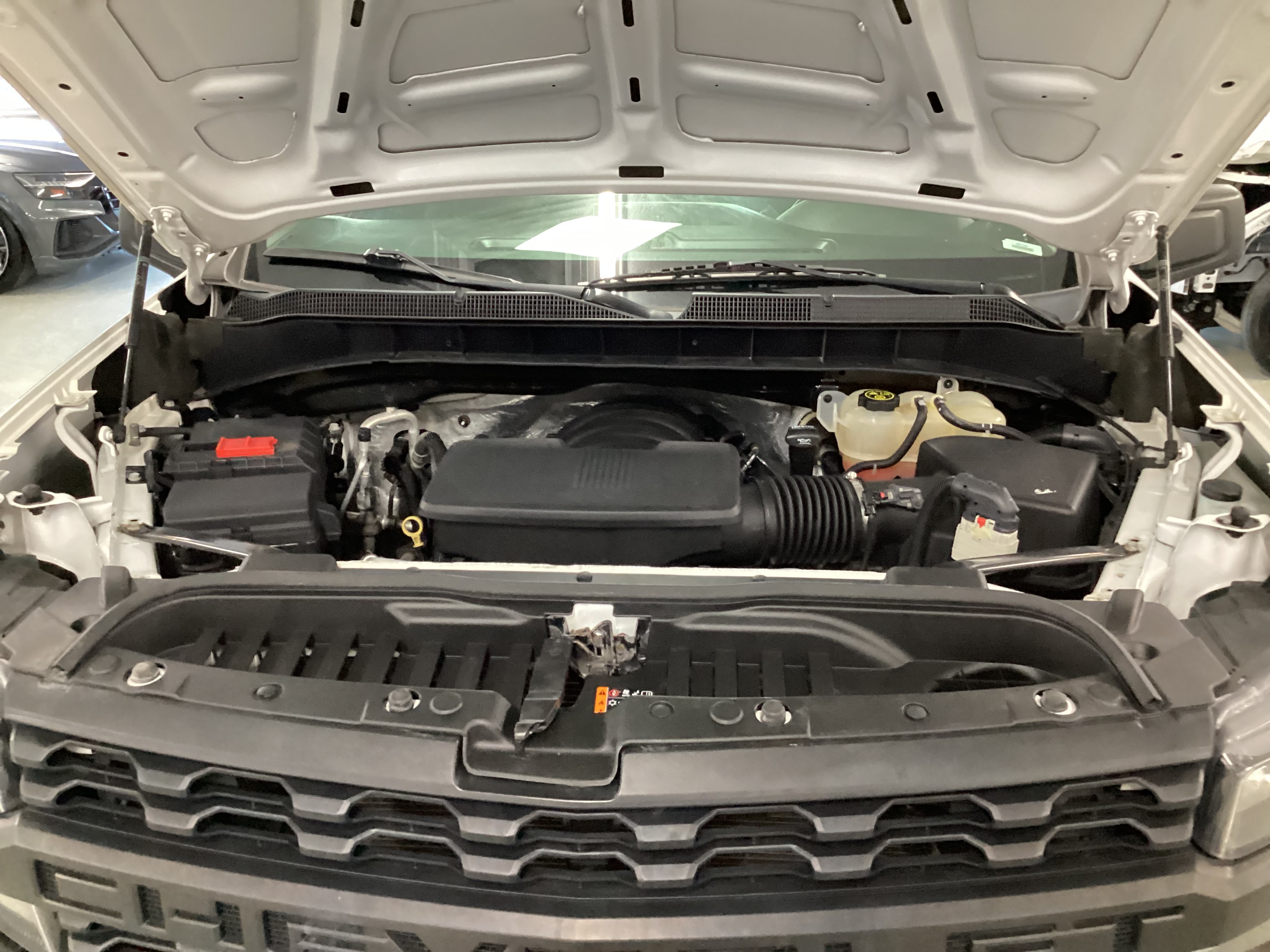 2019 CHEVROLET Silverado Double Cab Work Truck 4WD - Image 5