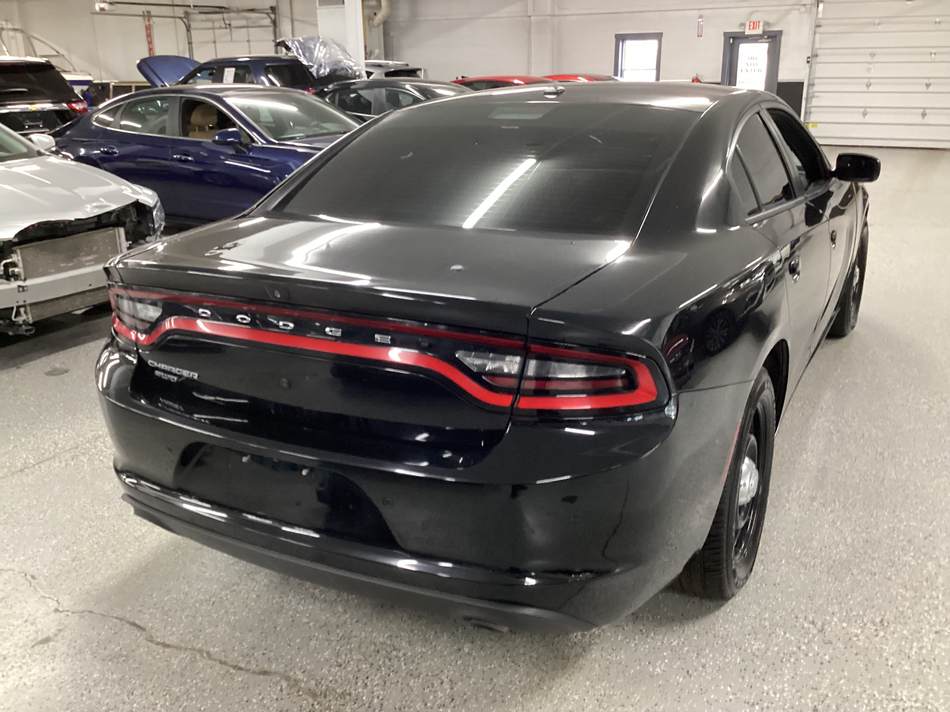 2022 DODGE Charger Police AWD - Image 3