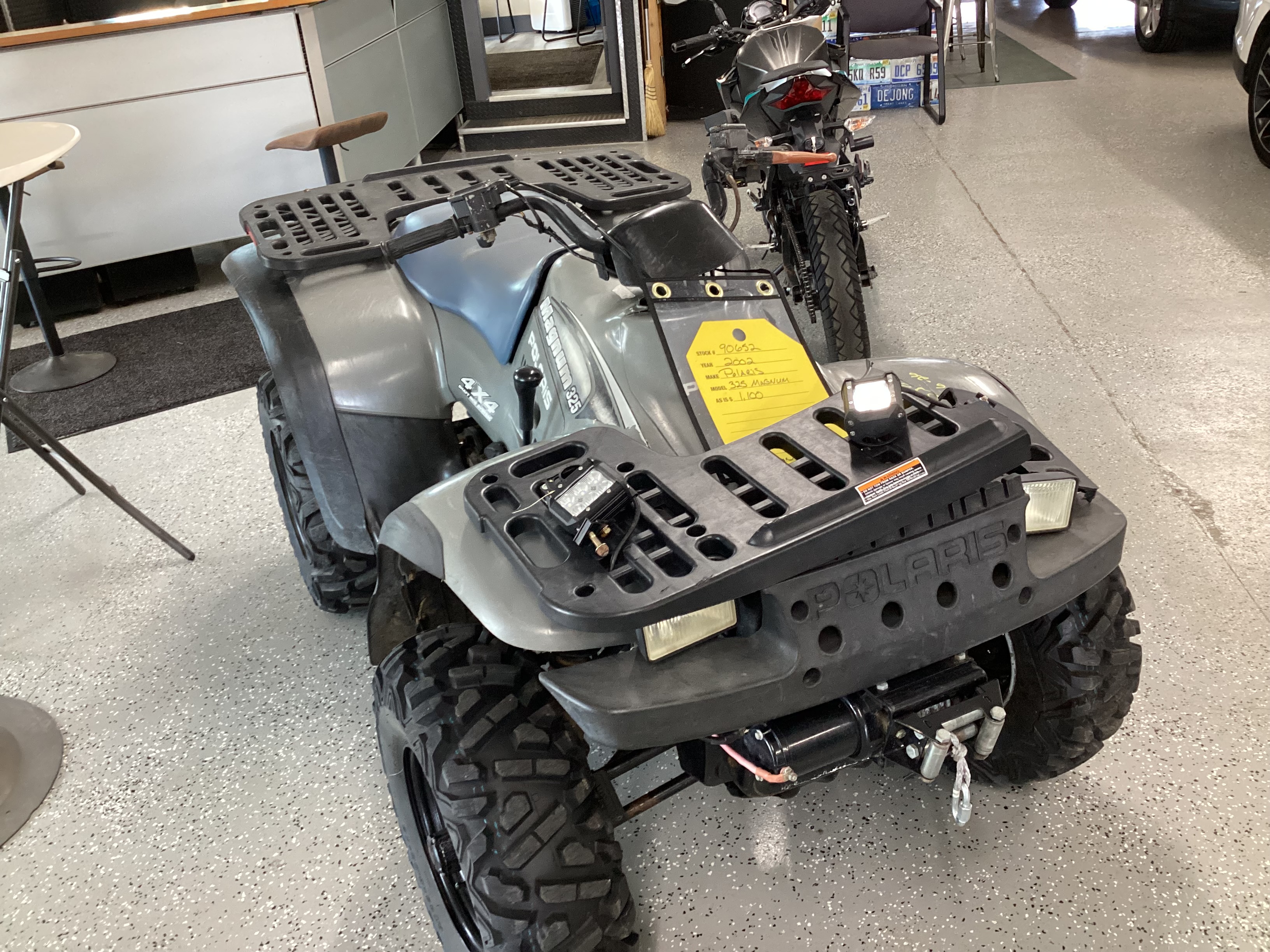2002 POLARIS Magnum 4-WHEELER - Image 2