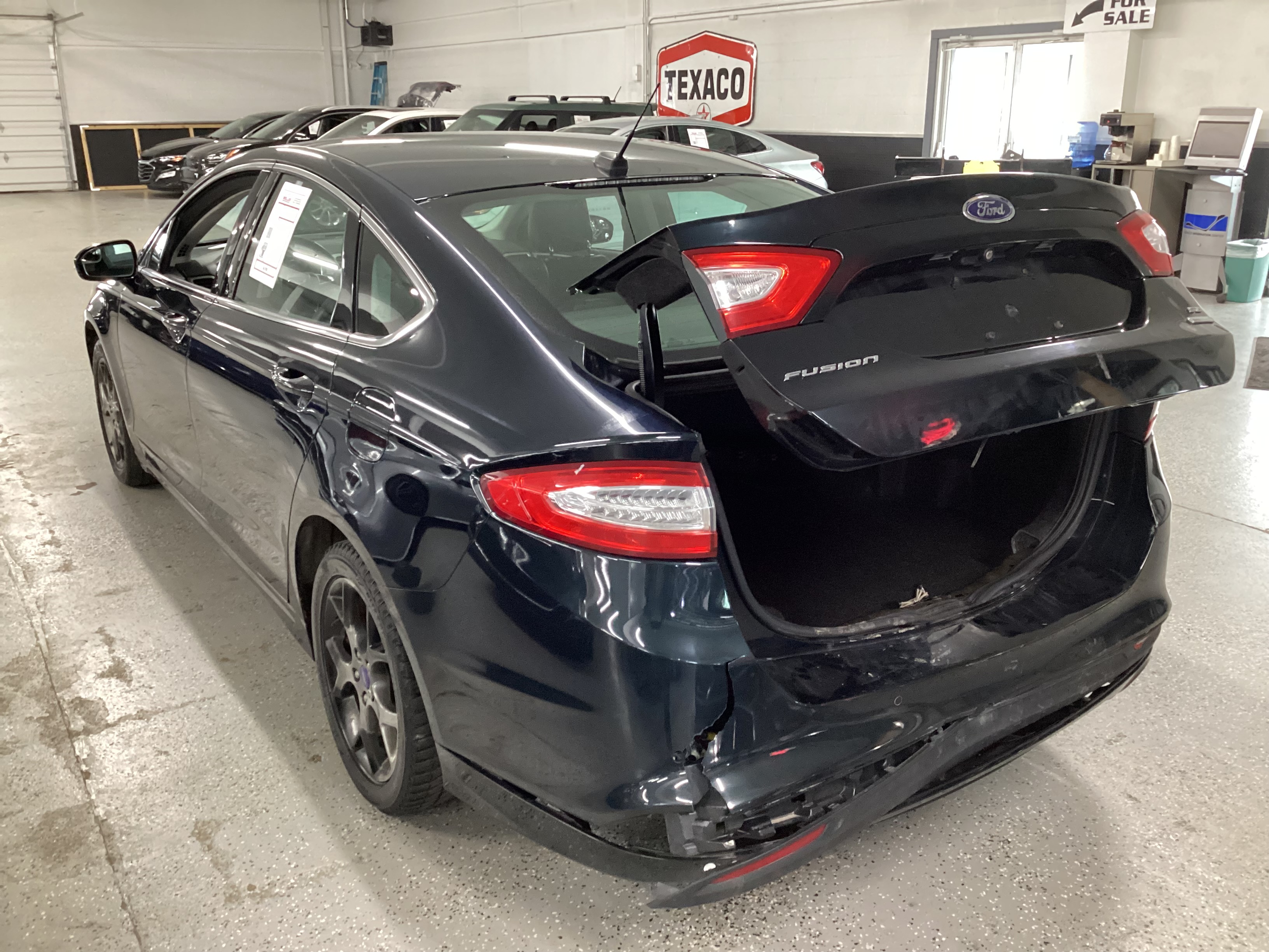 2014 FORD Fusion SE - Image 2