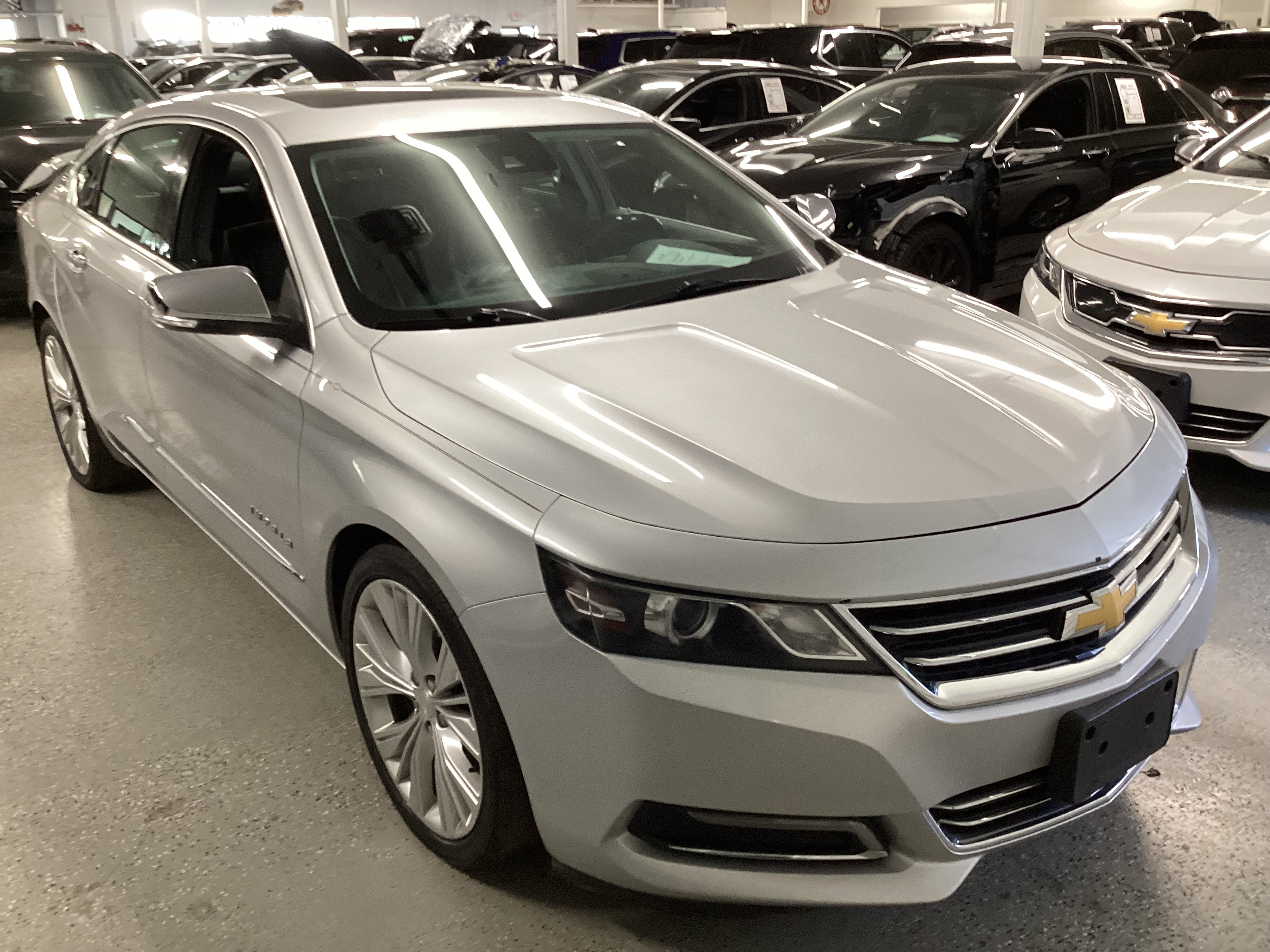 2014 CHEVROLET Impala LTZ - Image 4