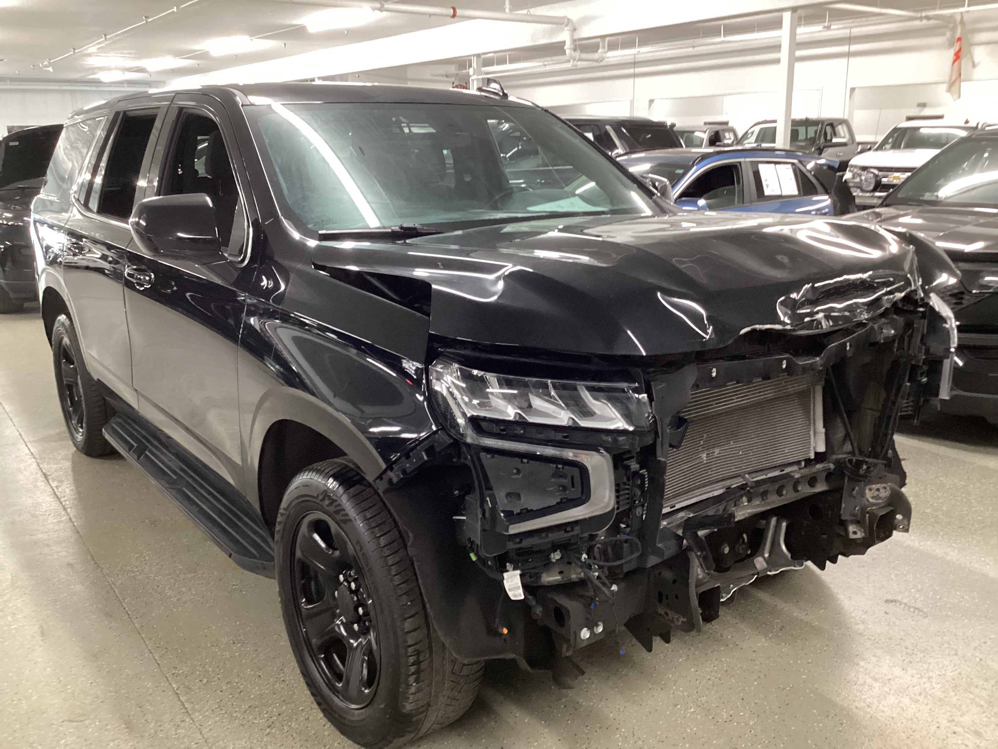 2023 CHEVROLET Tahoe Police 4WD - Image 4
