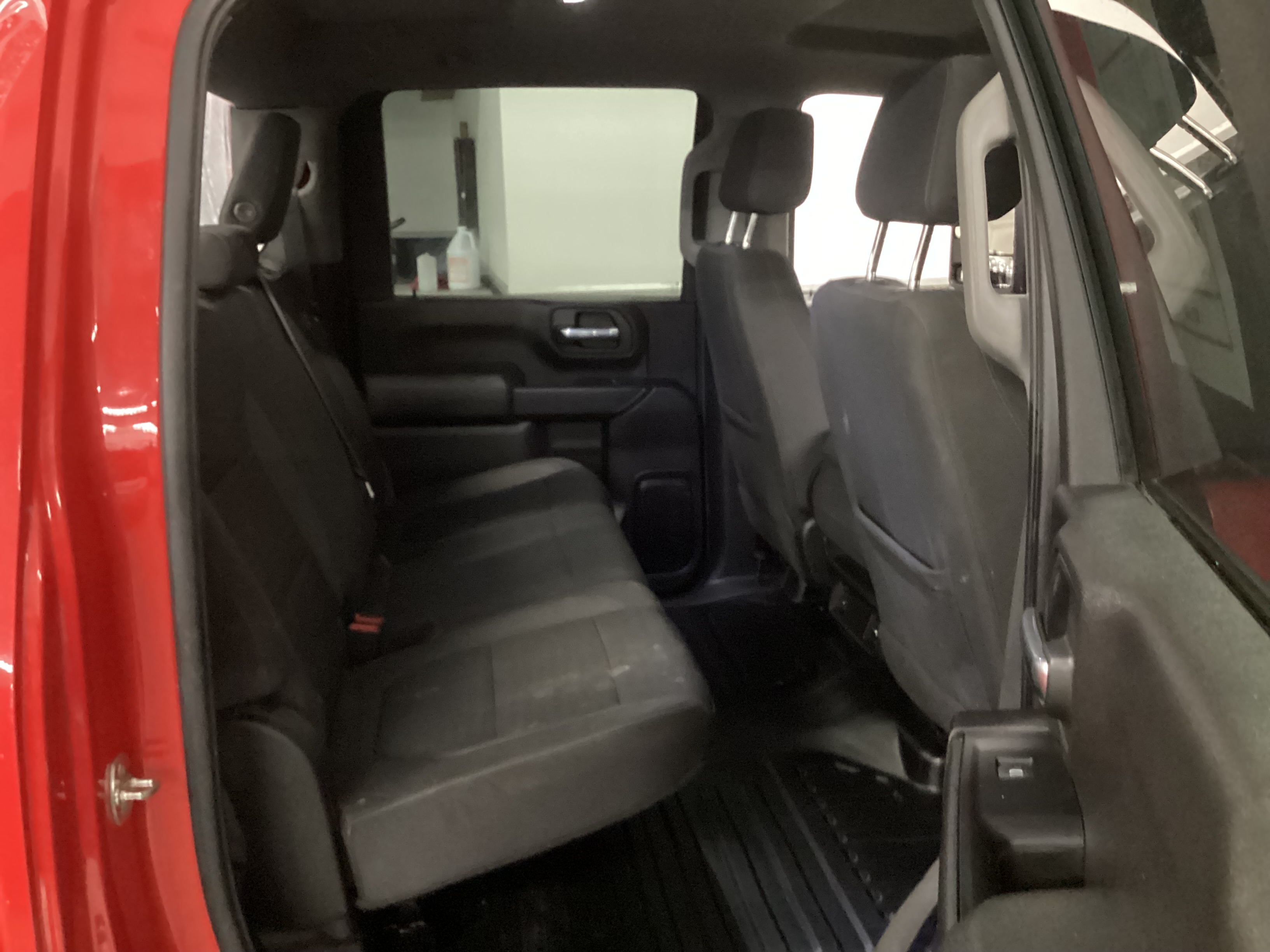 2022 CHEVROLET Silverado 3500HD LT Crew Cab 4WD Dually - Image 14