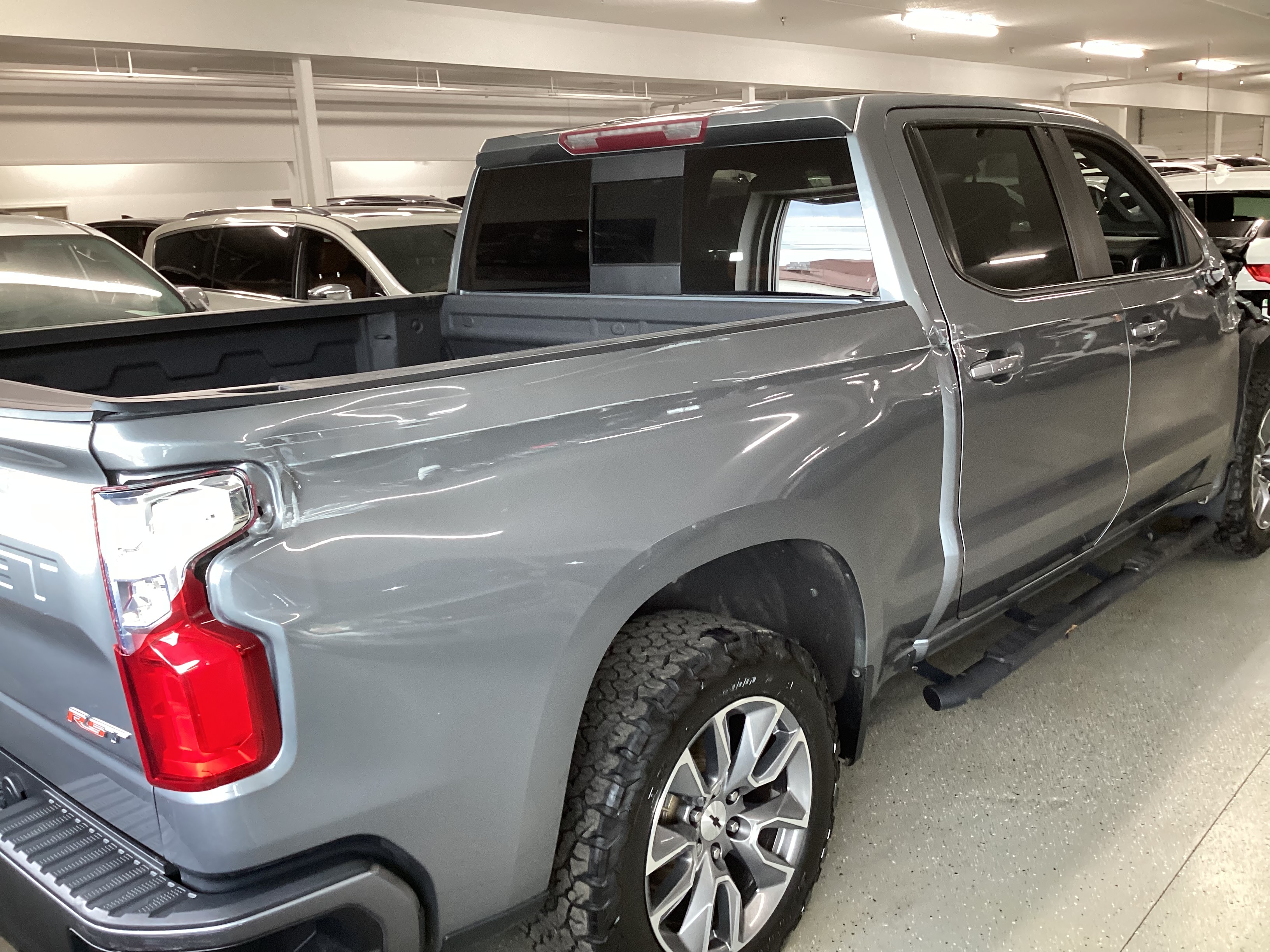2021 CHEVROLET Silverado 4WD Crew Cab RST - Image 3