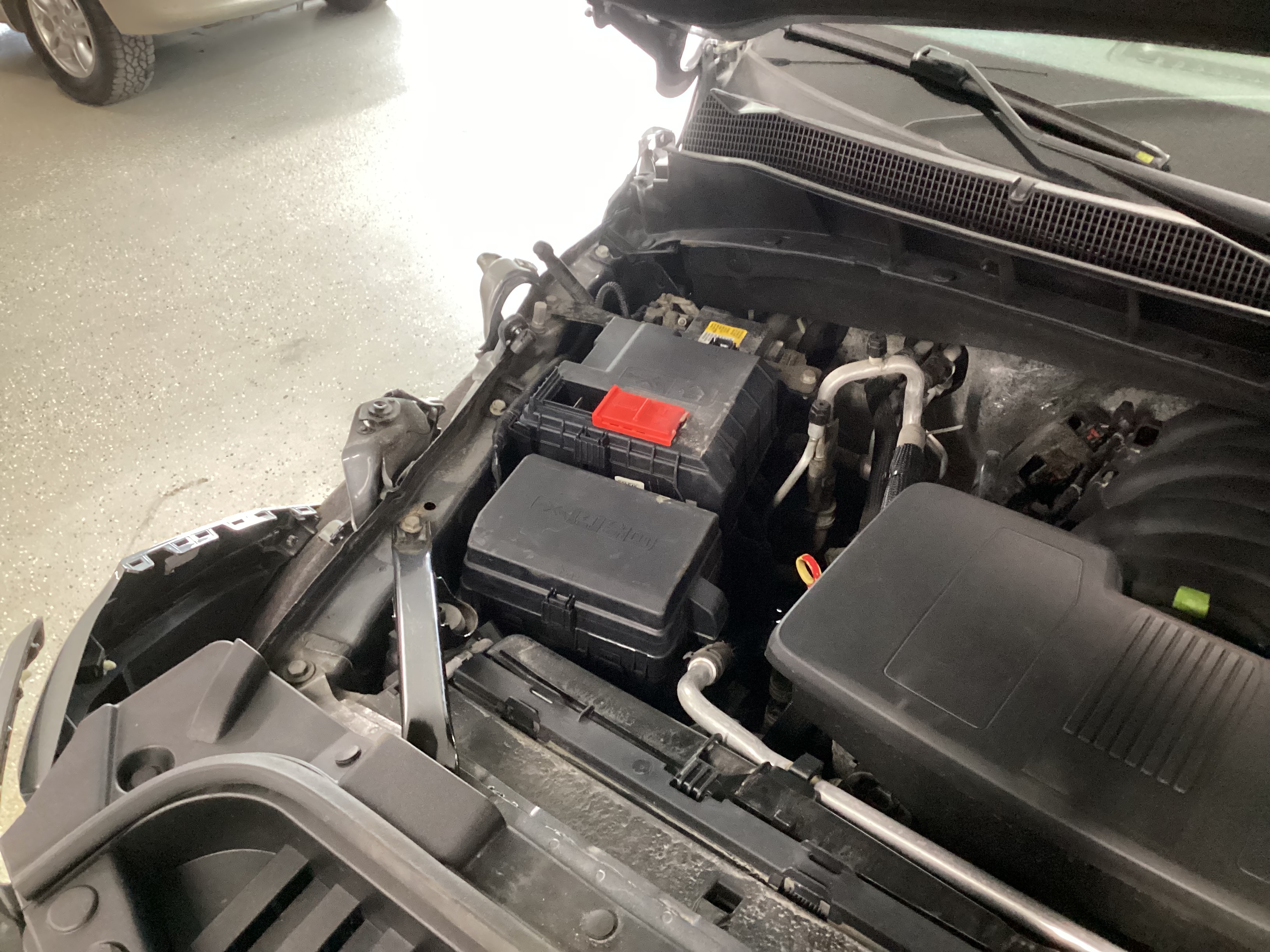 2021 CHEVROLET Silverado 4WD Crew Cab RST - Image 11