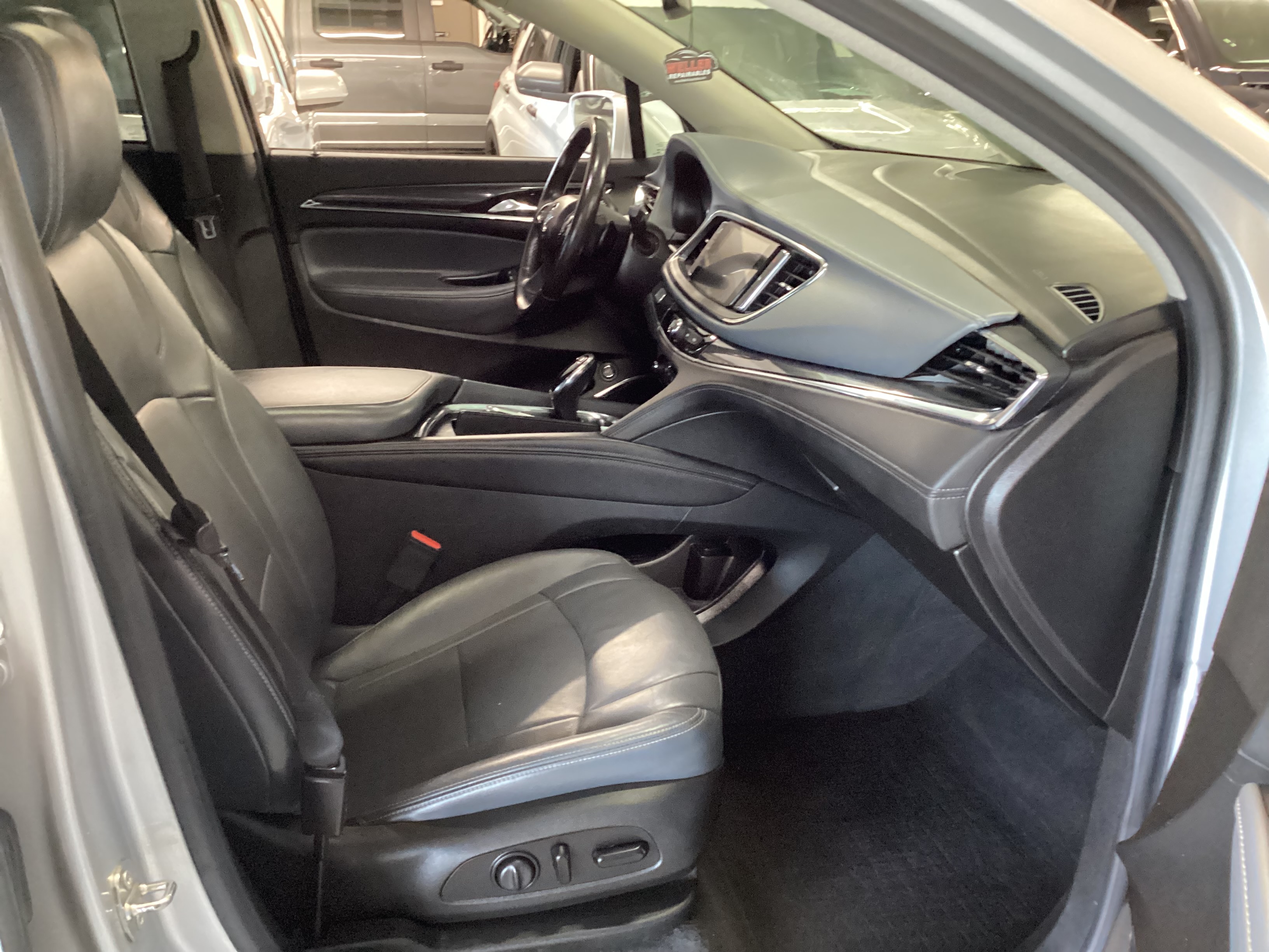 2018 BUICK Enclave Essence AWD - Image 15