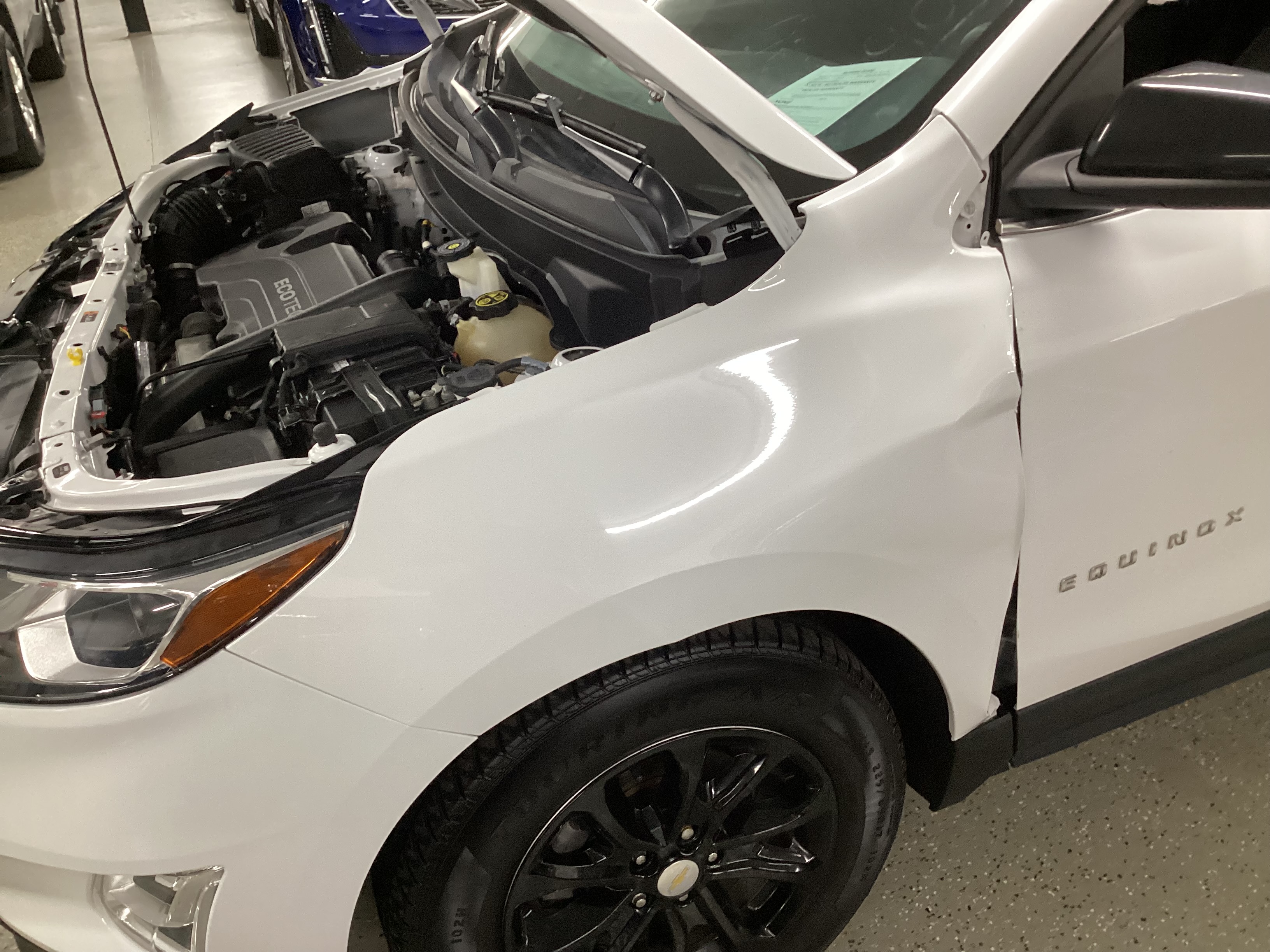 2019 CHEVROLET Equinox LT - Image 7
