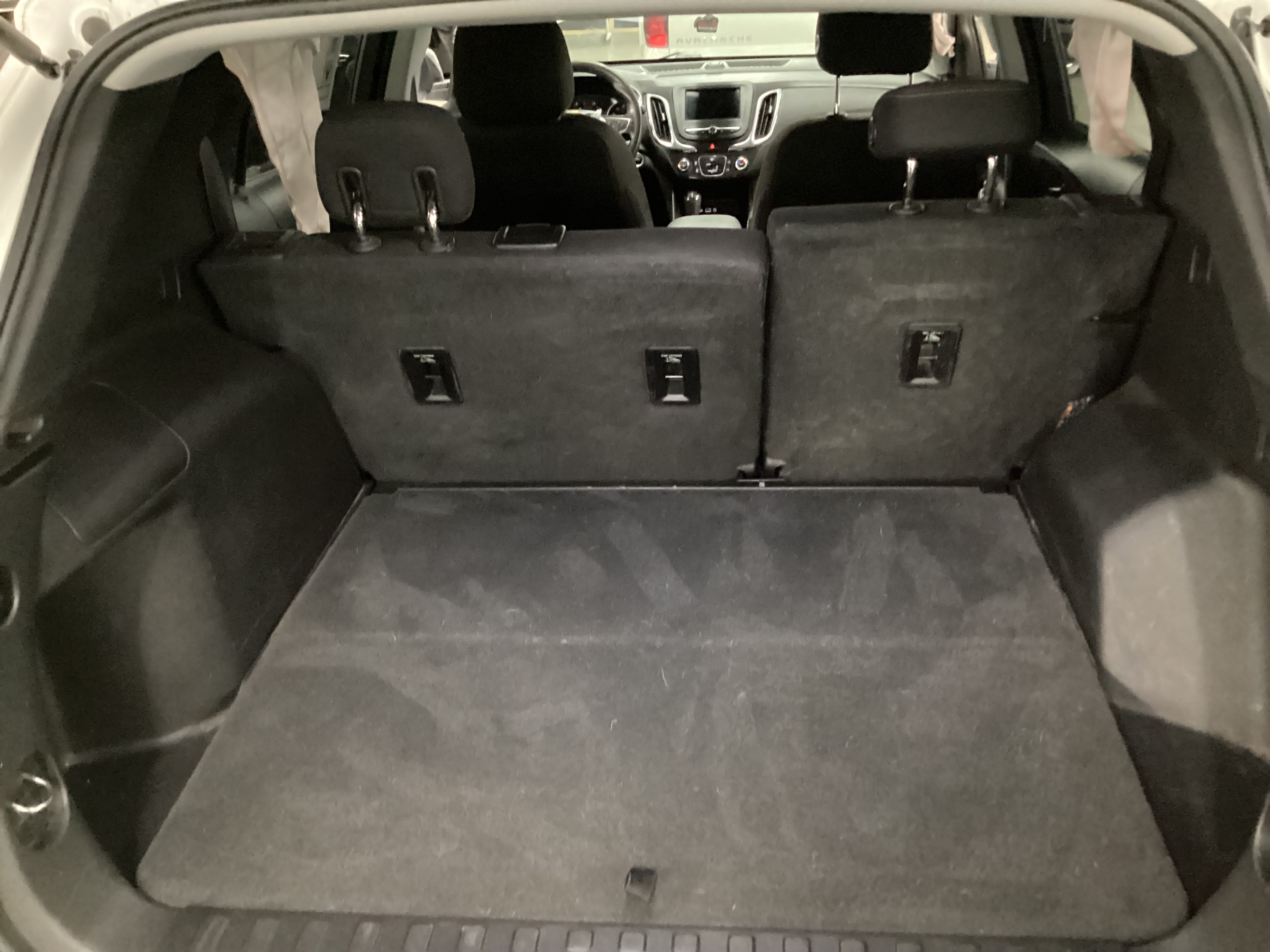 2019 CHEVROLET Equinox LT - Image 10