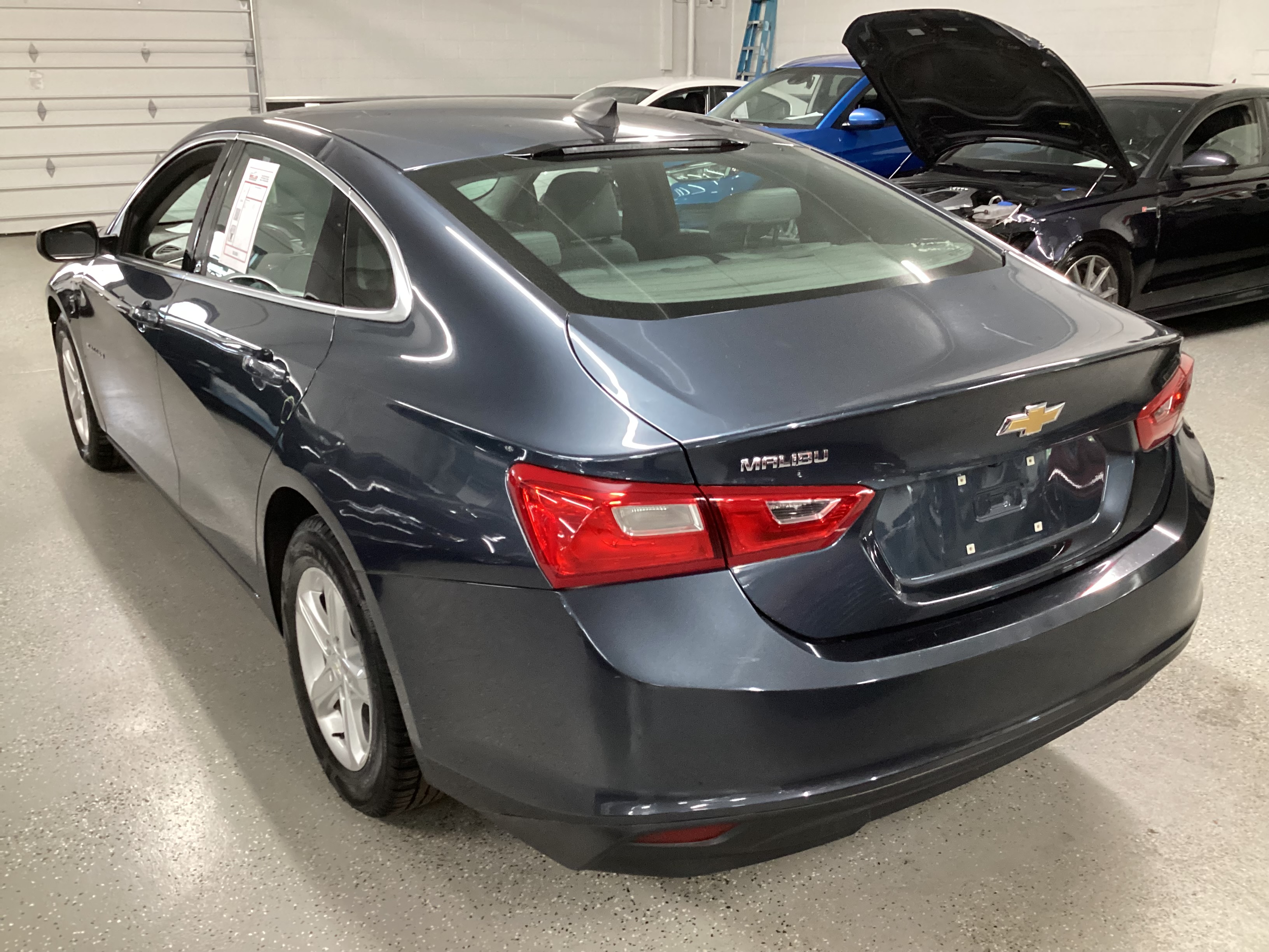 2020 CHEVROLET Malibu LS - Image 2